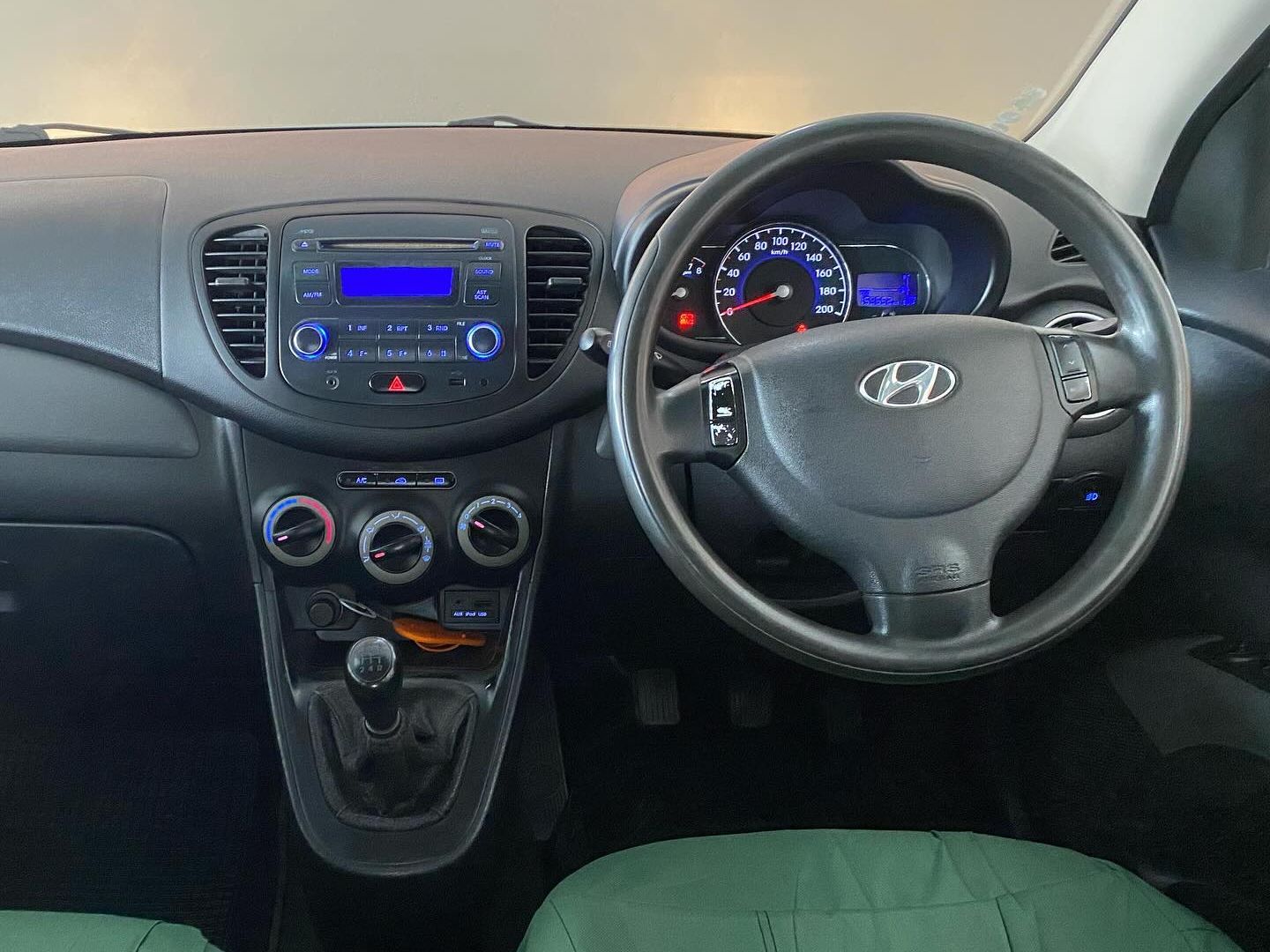 2012 Hyundai i10 photo 6