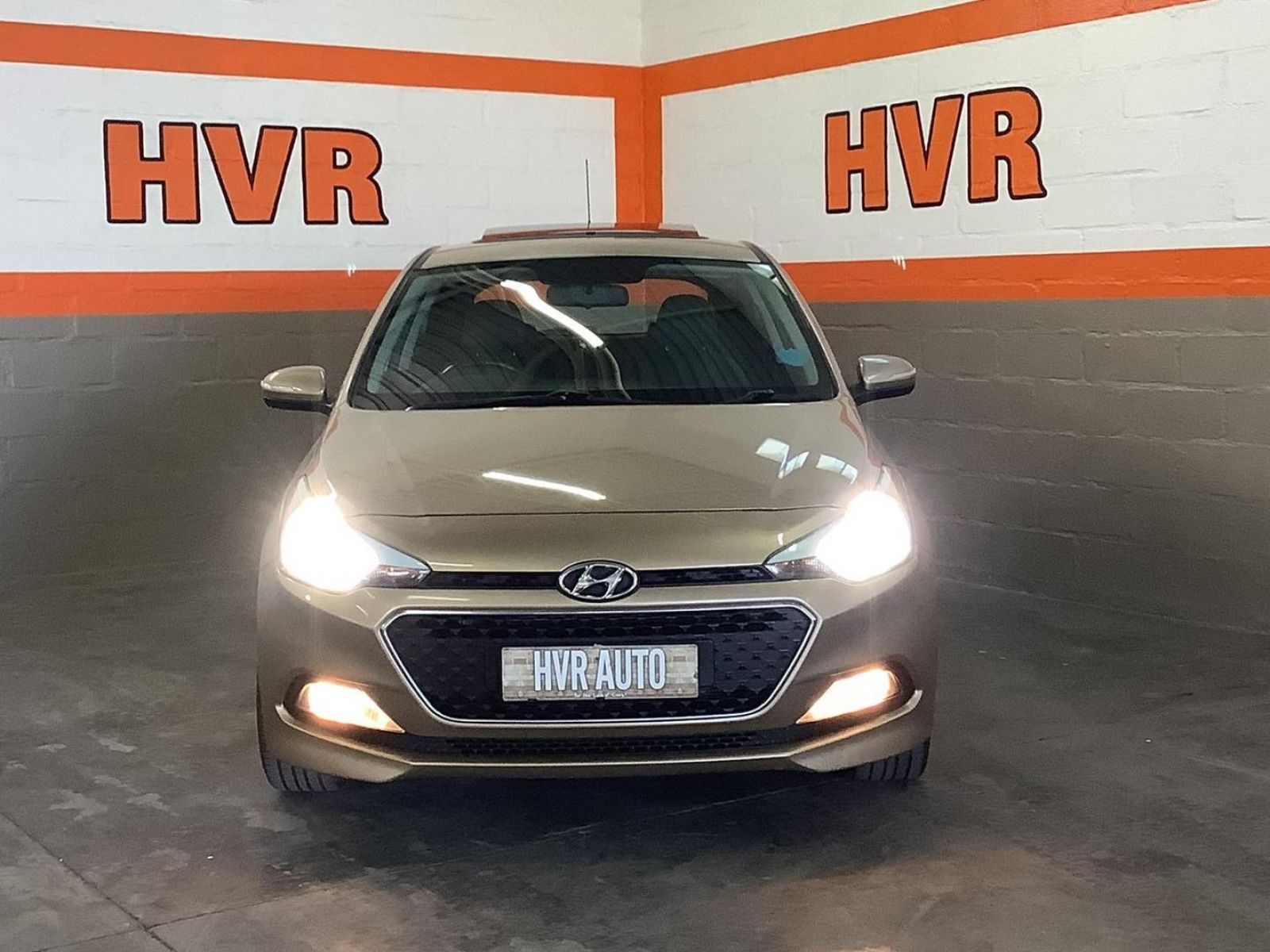 2016 Hyundai i20 photo 1