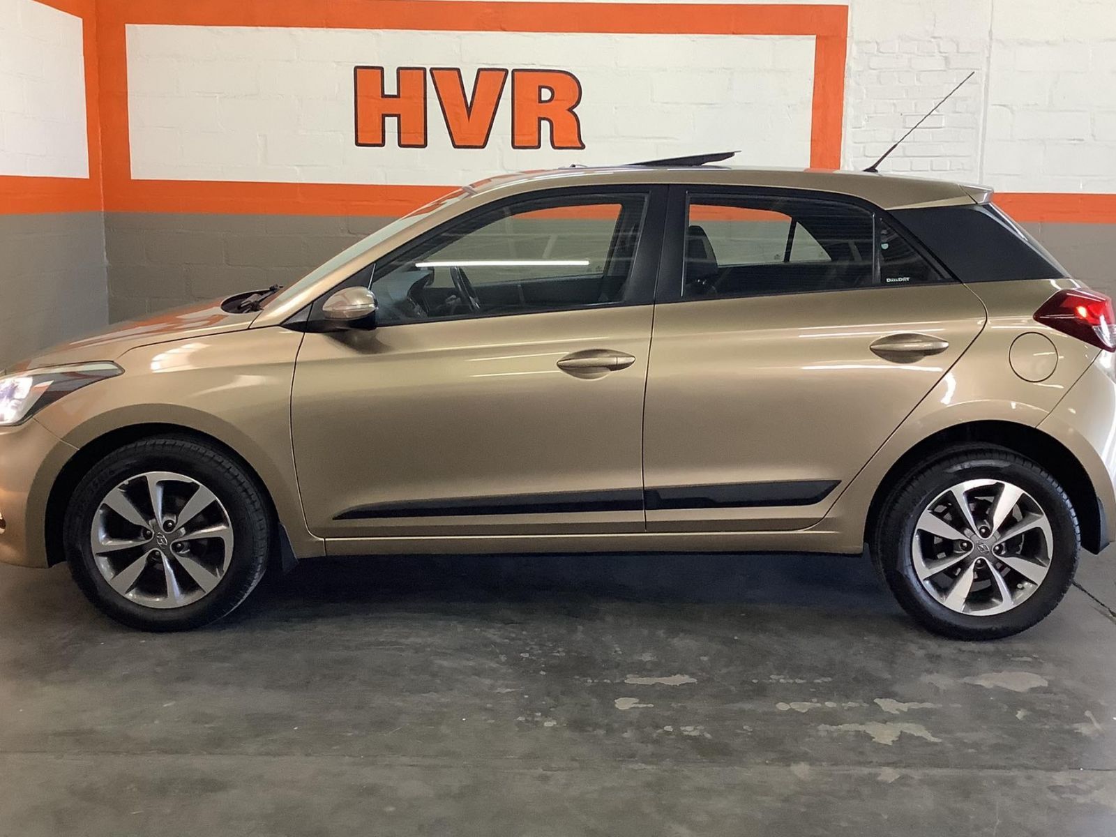 2016 Hyundai i20 photo 3