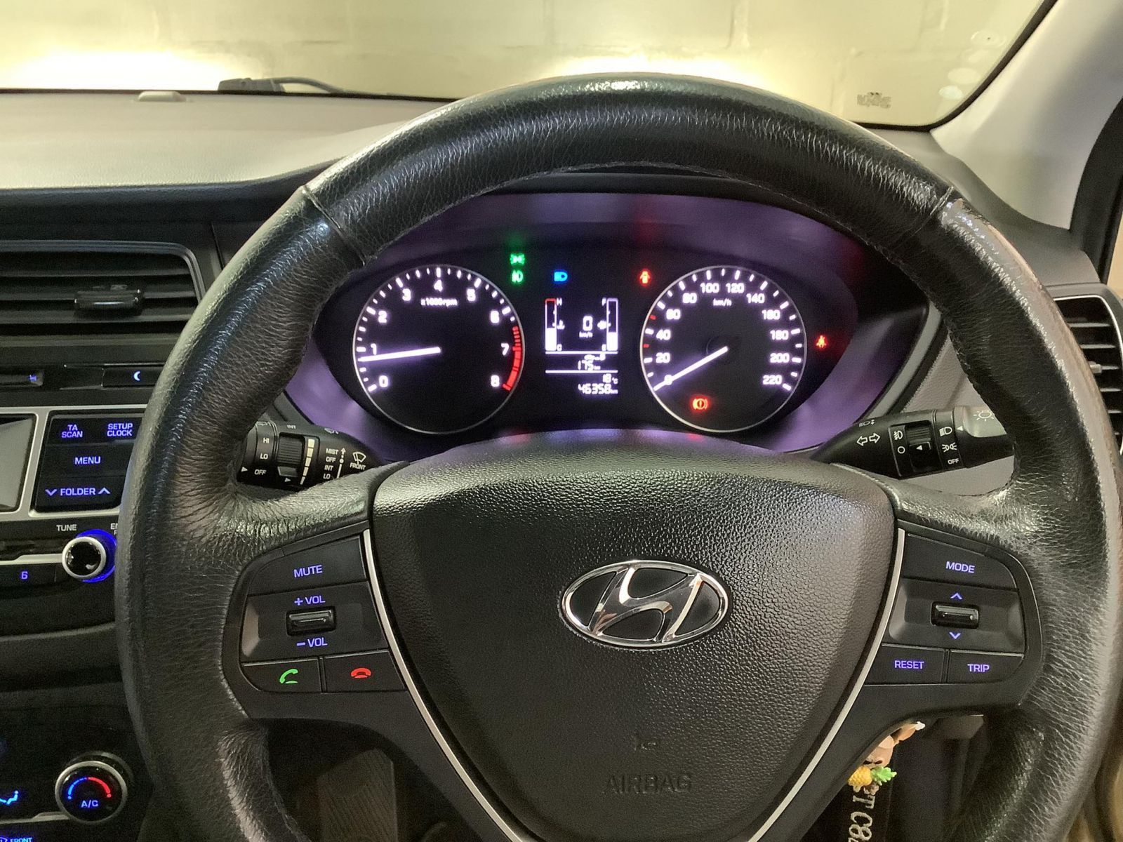 2016 Hyundai i20 photo 5