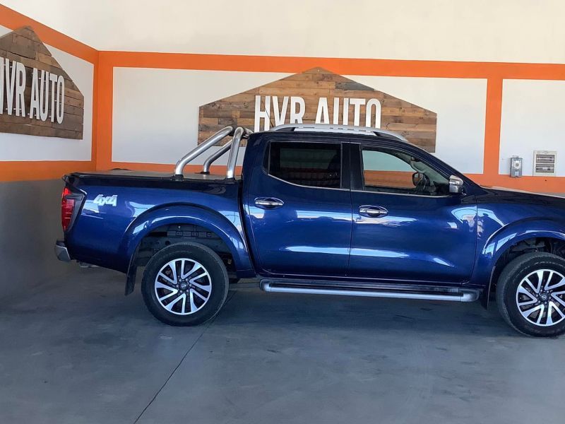2018 Nissan Navara photo 2