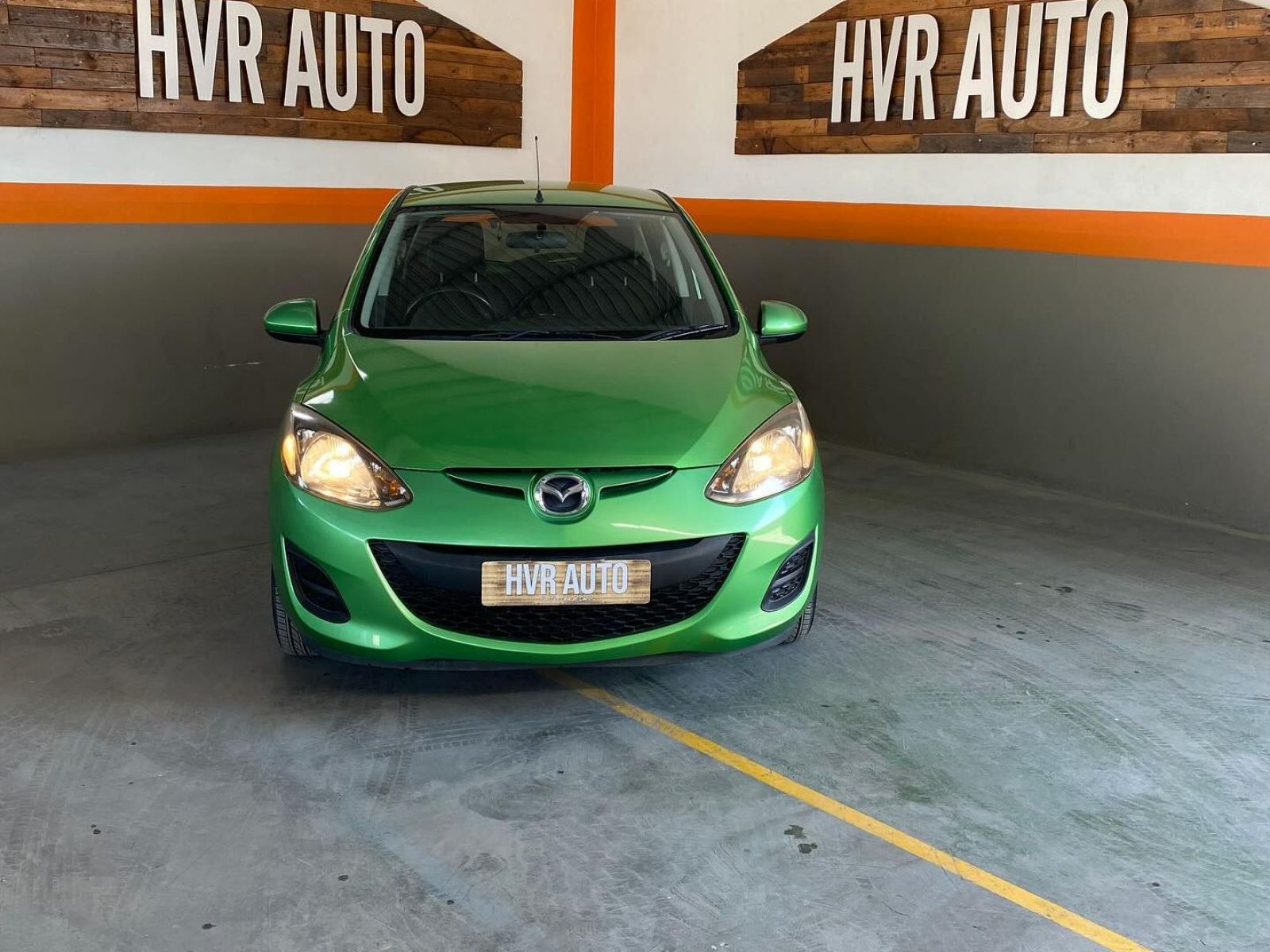 2012 Mazda Demio photo 1