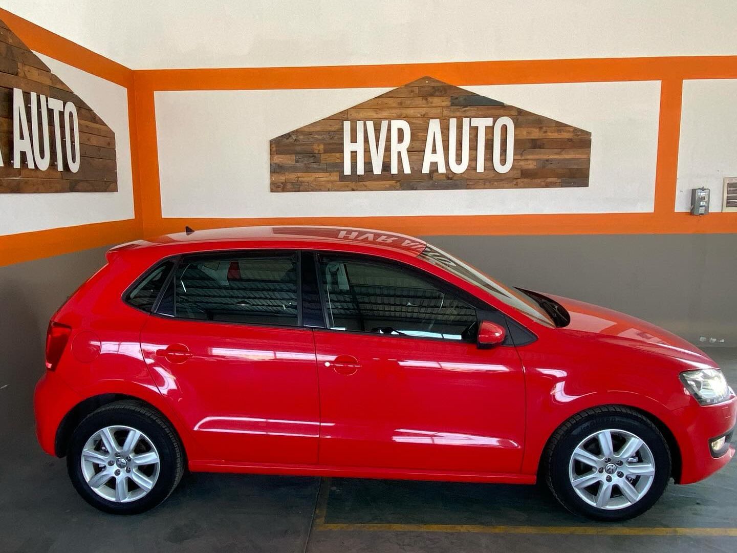 2012 Volkswagen Polo photo 2