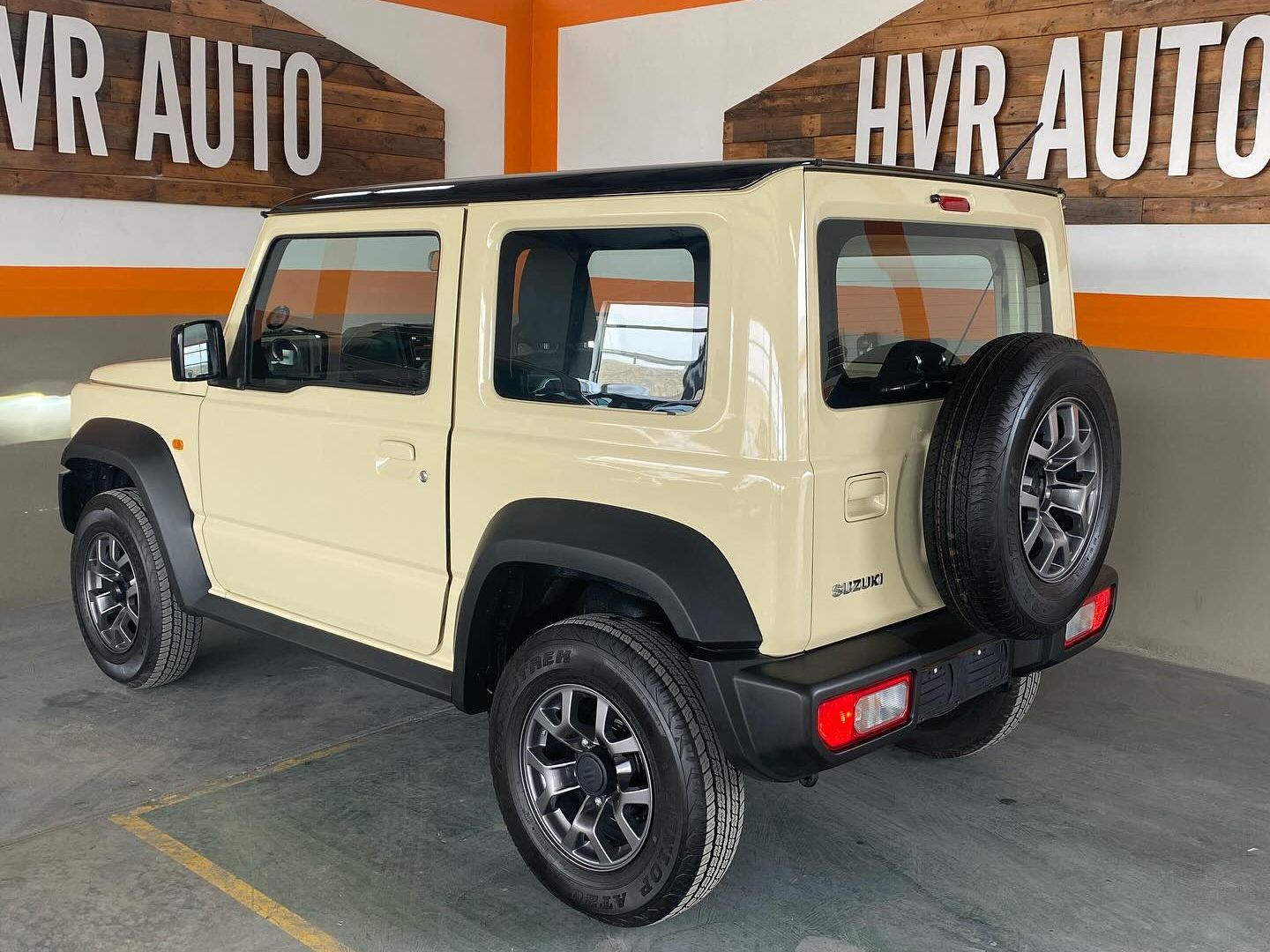 2024 Suzuki Jimny photo 6