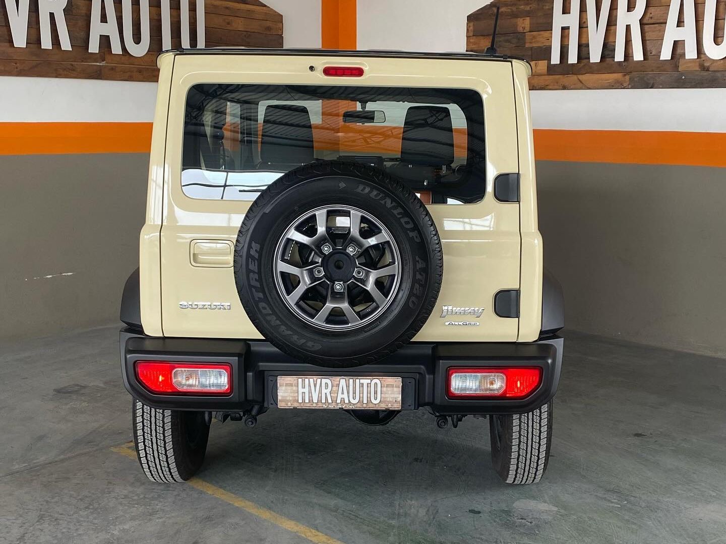 2024 Suzuki Jimny photo 8