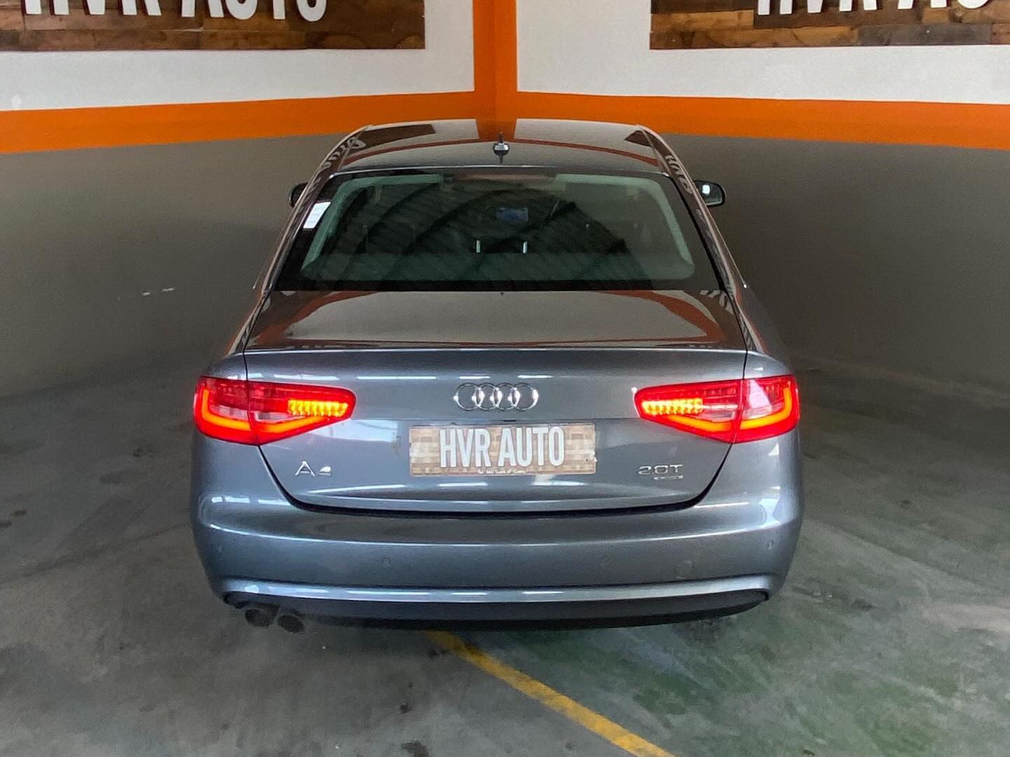 2014 Audi A4 photo 8