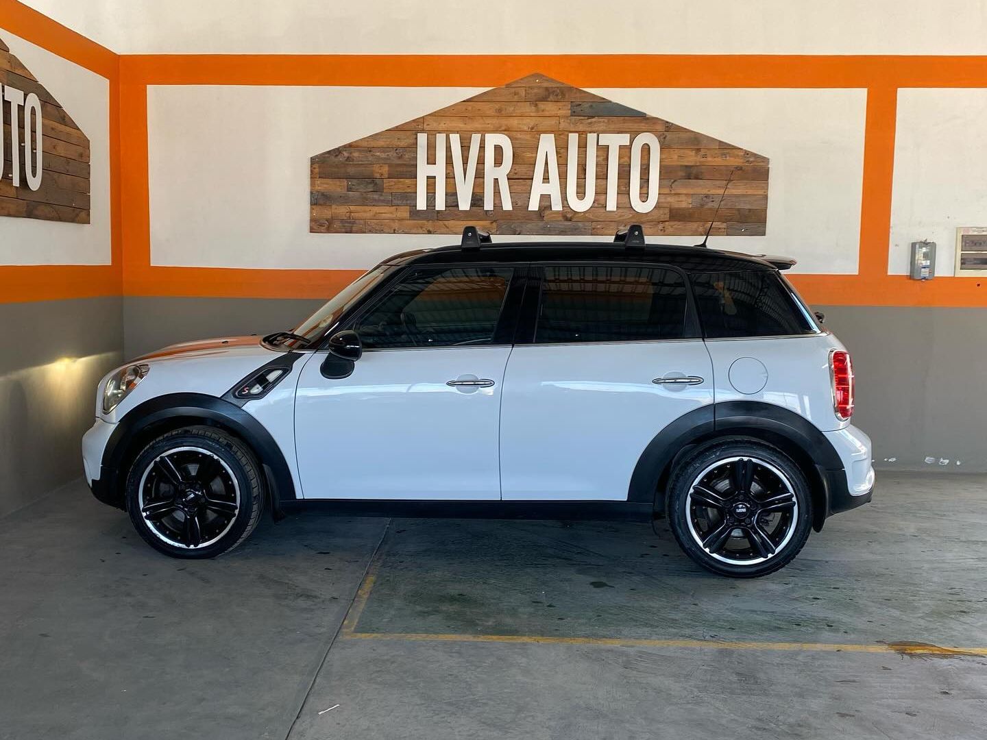 2013 Mini Cooper photo 3