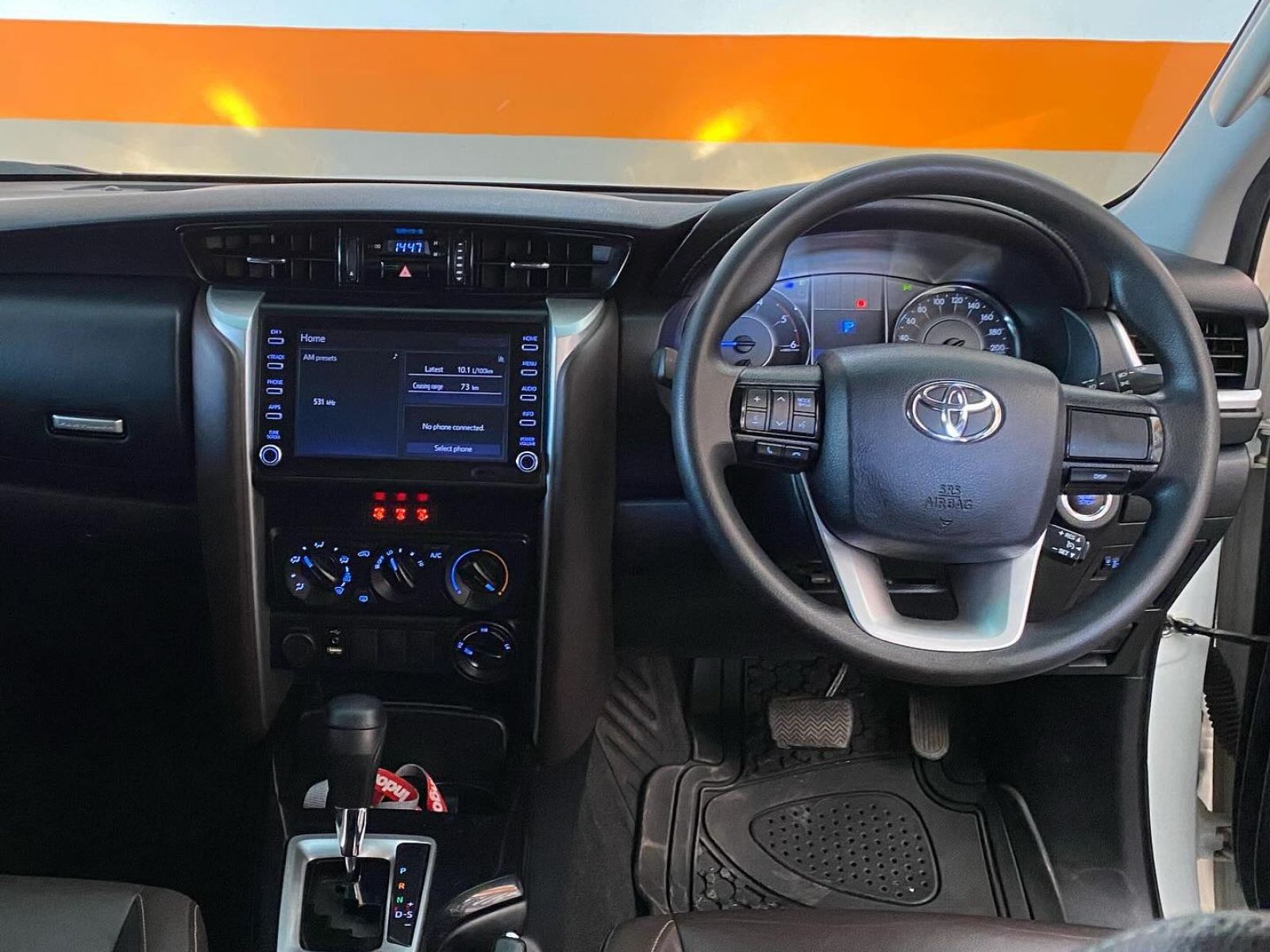 2020 Toyota Fortuner photo 4