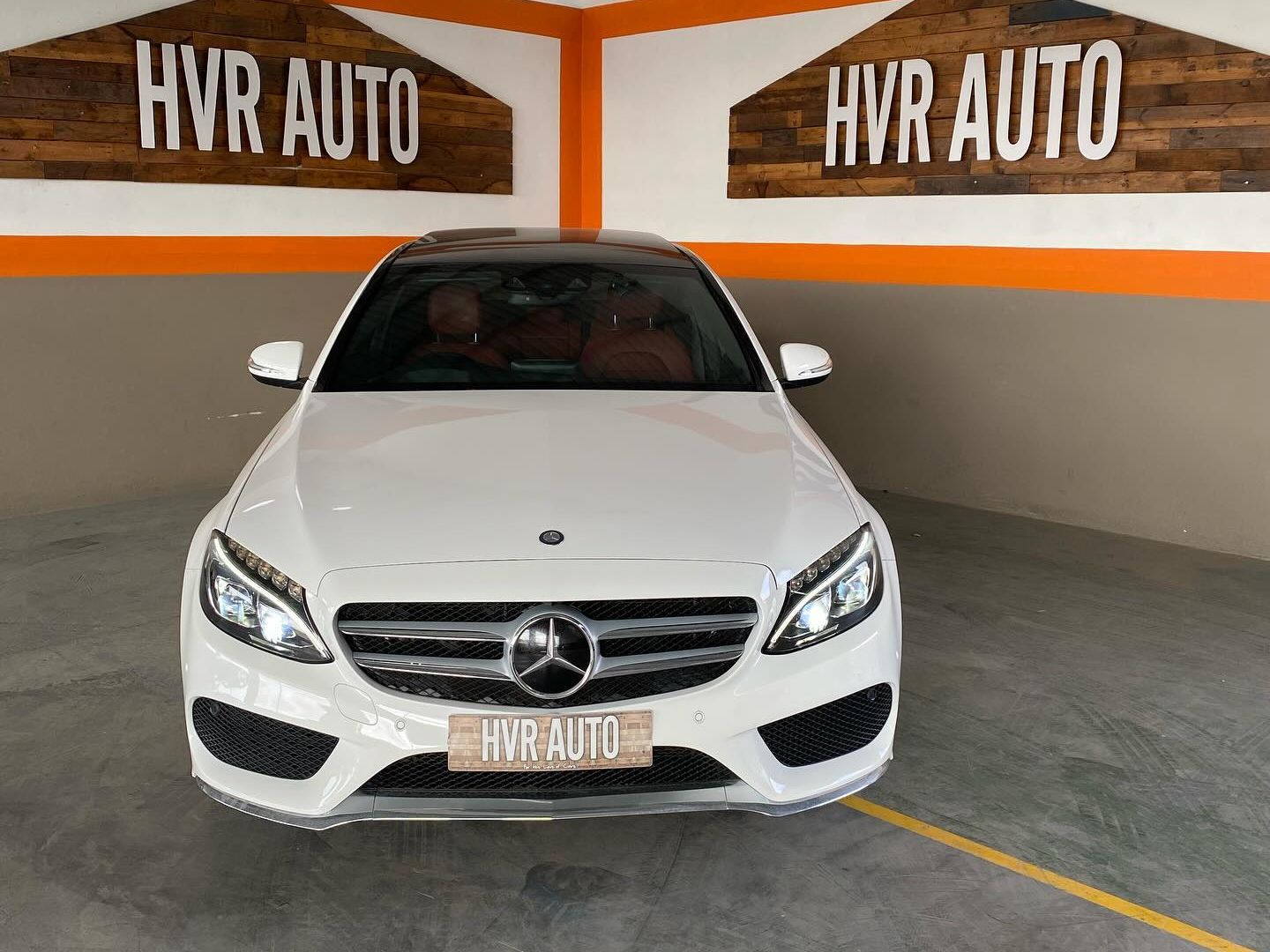 2014 Mercedes-Benz C Class photo 1
