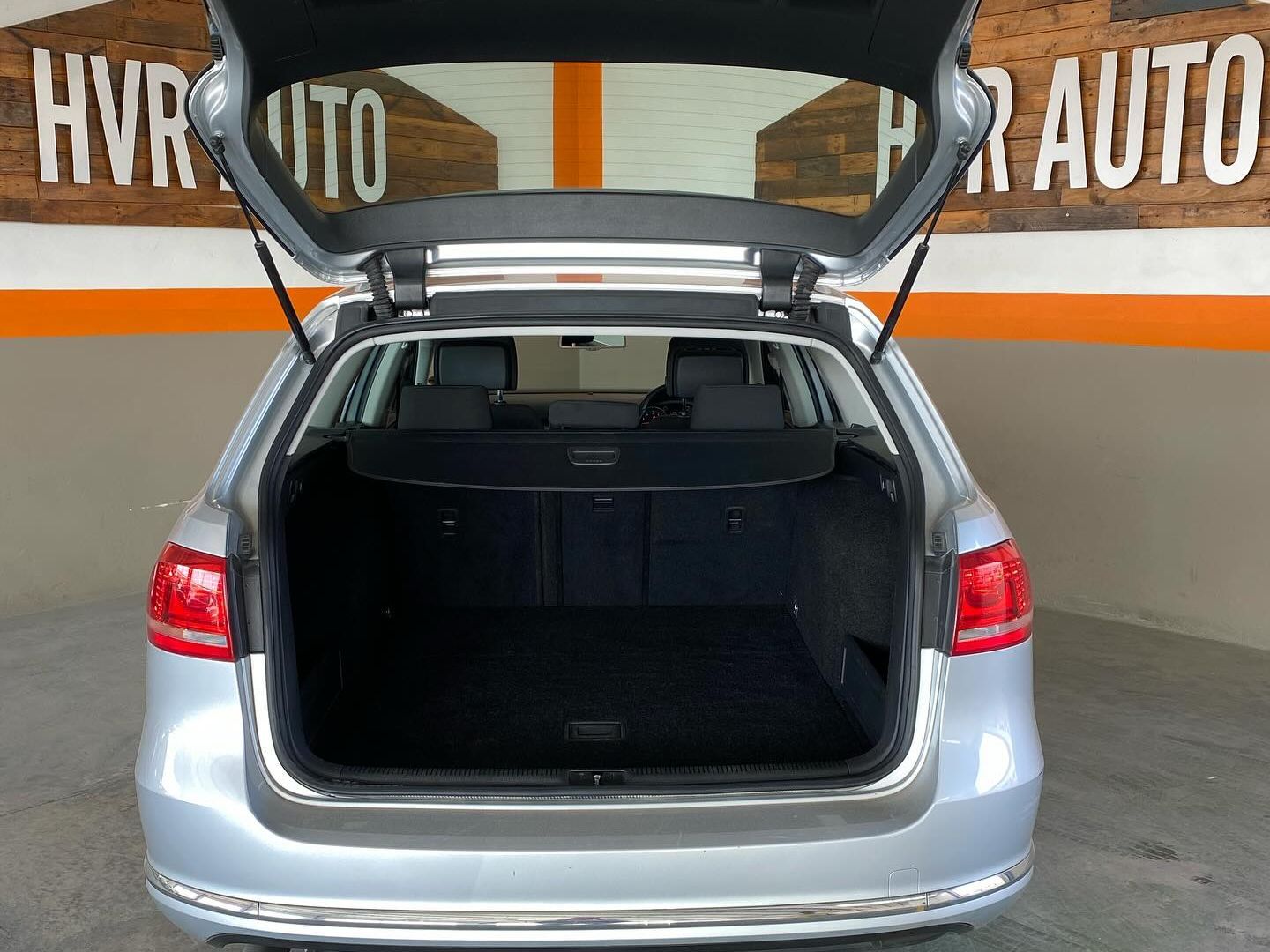 2014 Volkswagen Passat photo 7