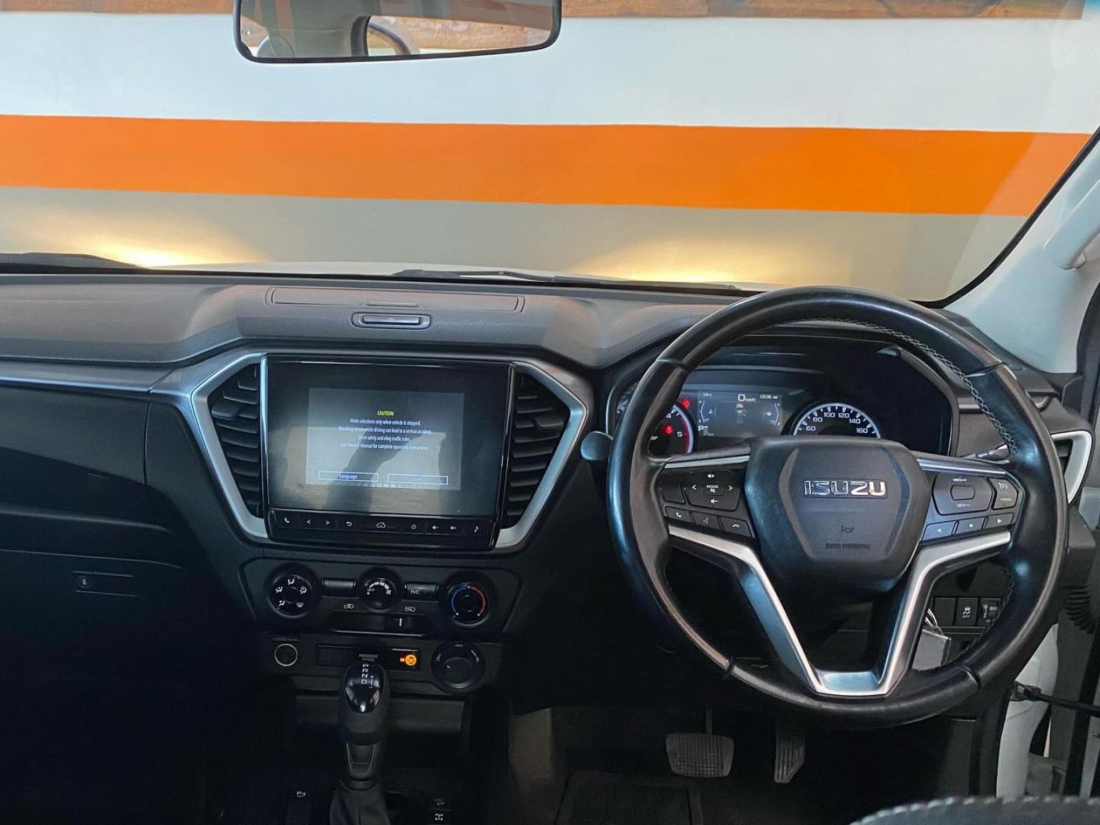 2022 Isuzu D-MAX photo 6