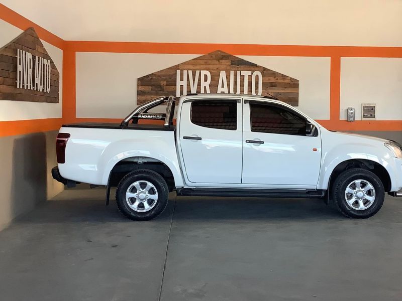 2018 Isuzu KB Series photo 2