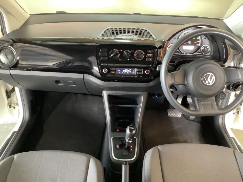 2012 Volkswagen Up photo 5