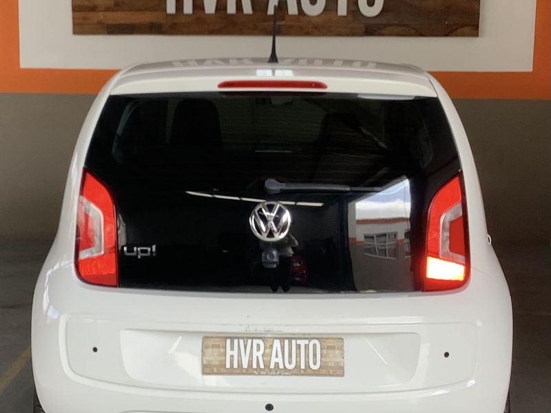 2012 Volkswagen Up photo 8