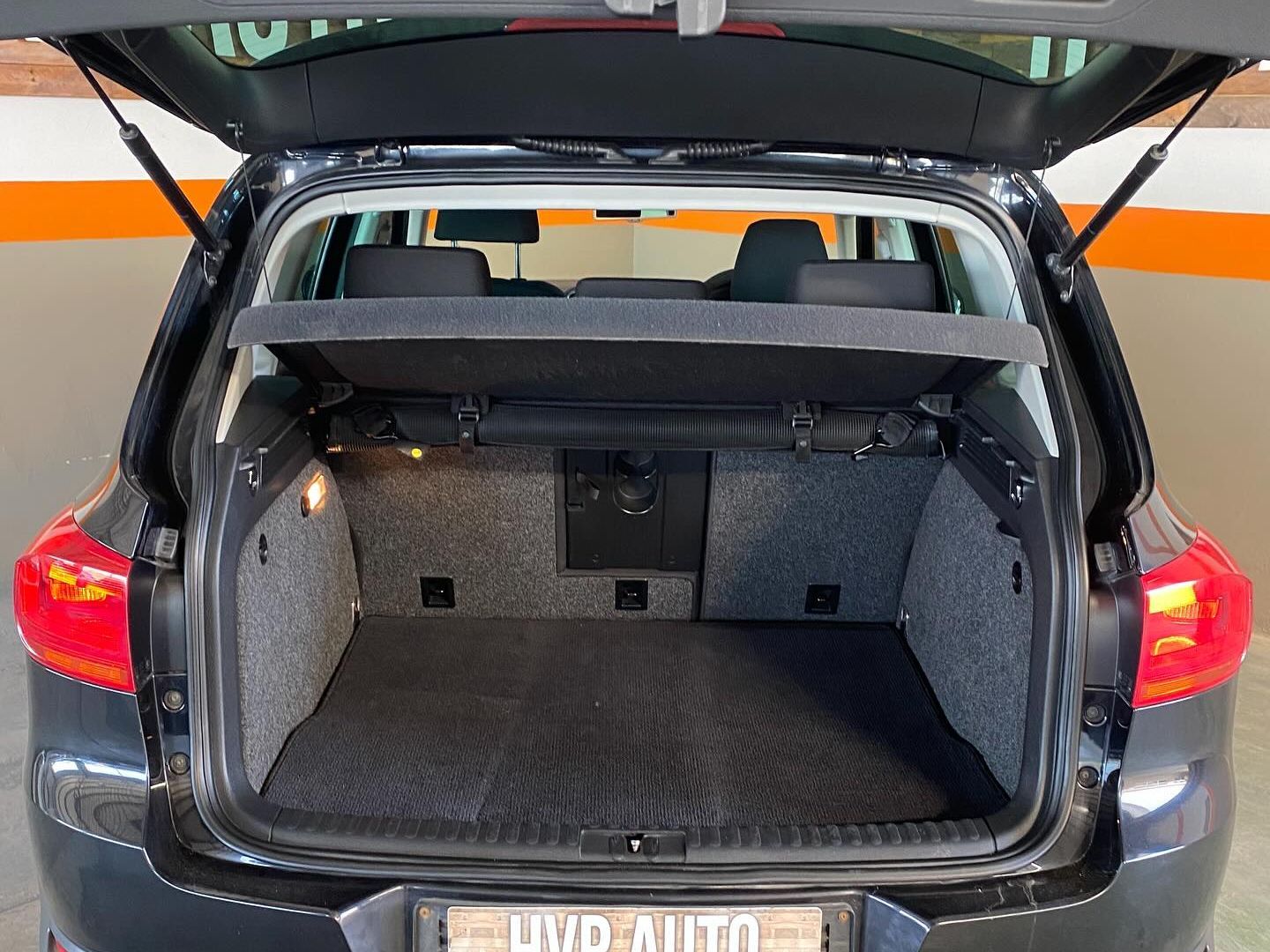2014 Volkswagen Tiguan photo 8