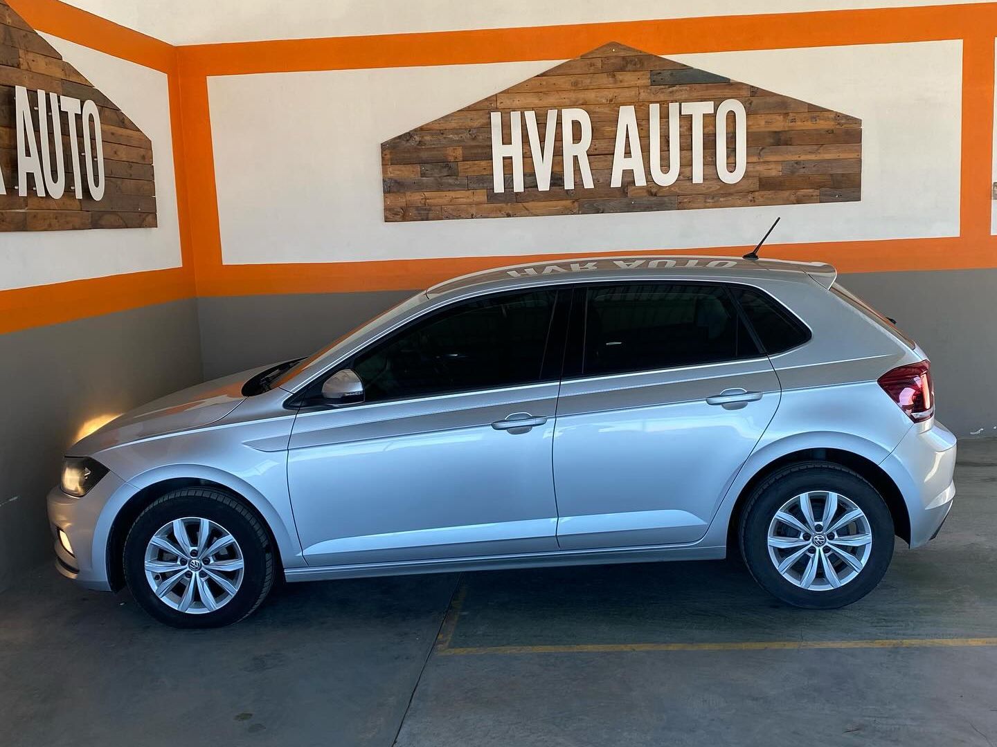 2019 Volkswagen Polo photo 3