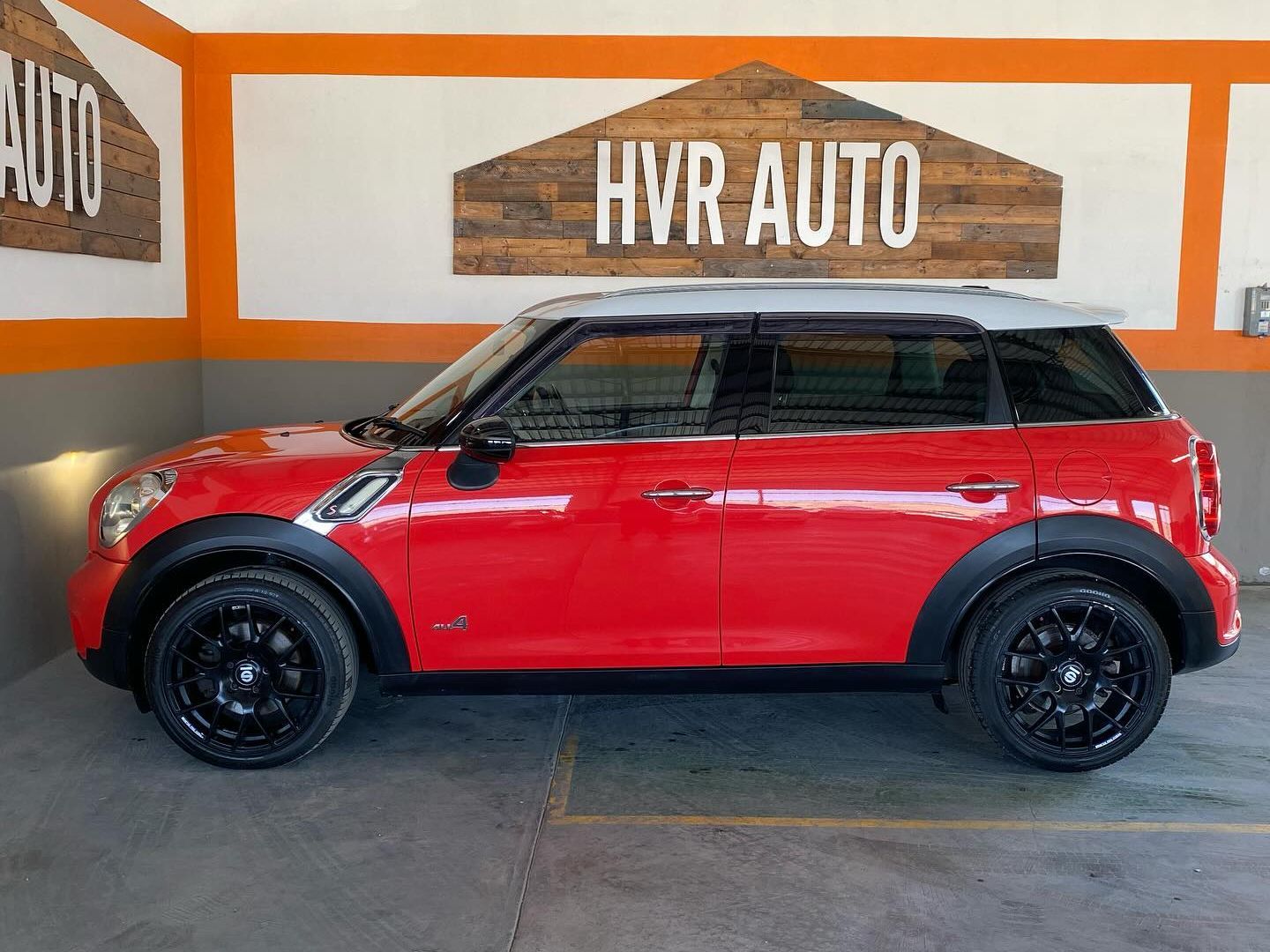 2012 Mini Cooper S photo 3