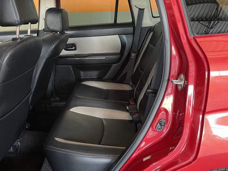 2011 Mazda Verisa photo 5