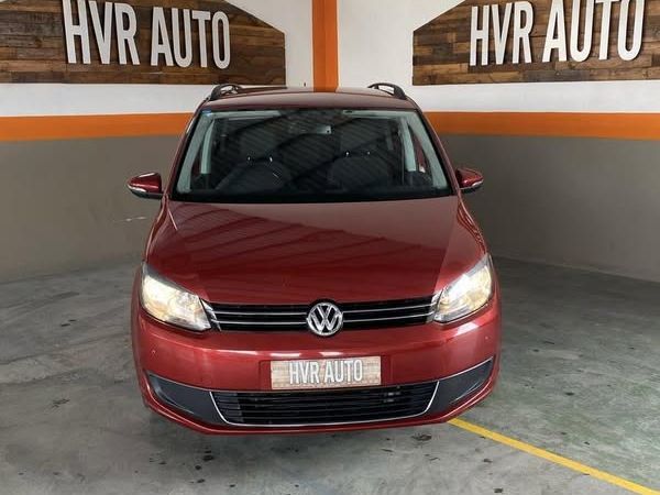 2012 Volkswagen Touran photo 1