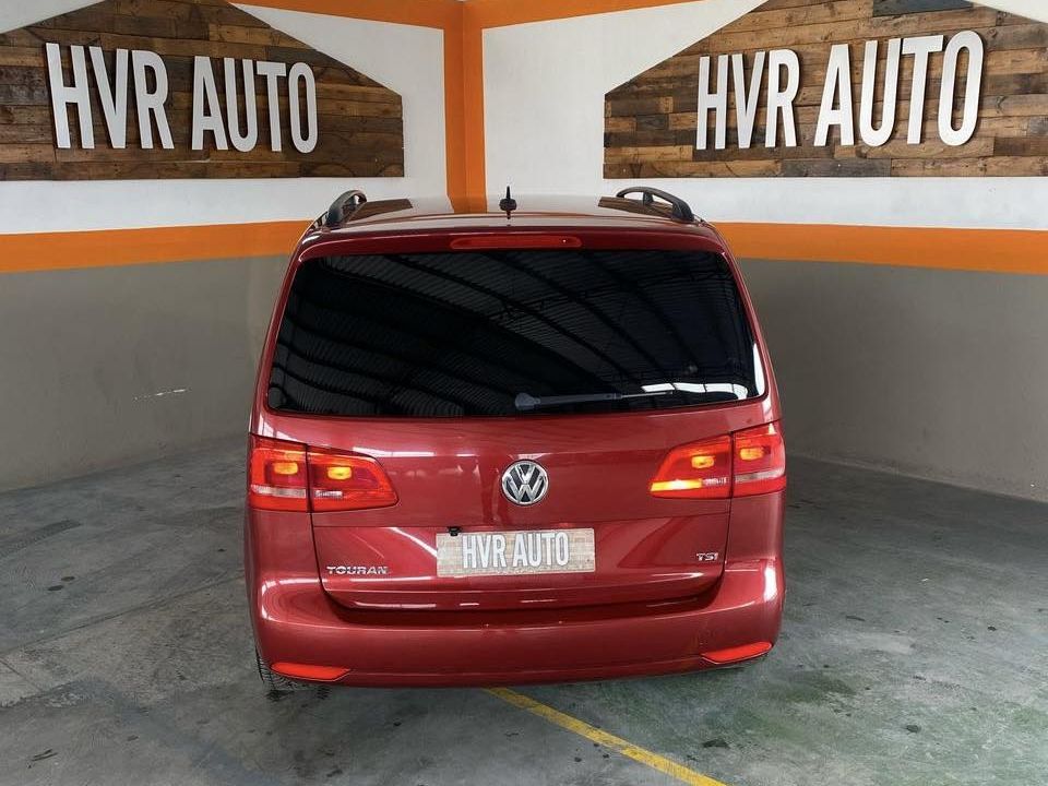 2012 Volkswagen Touran photo 8