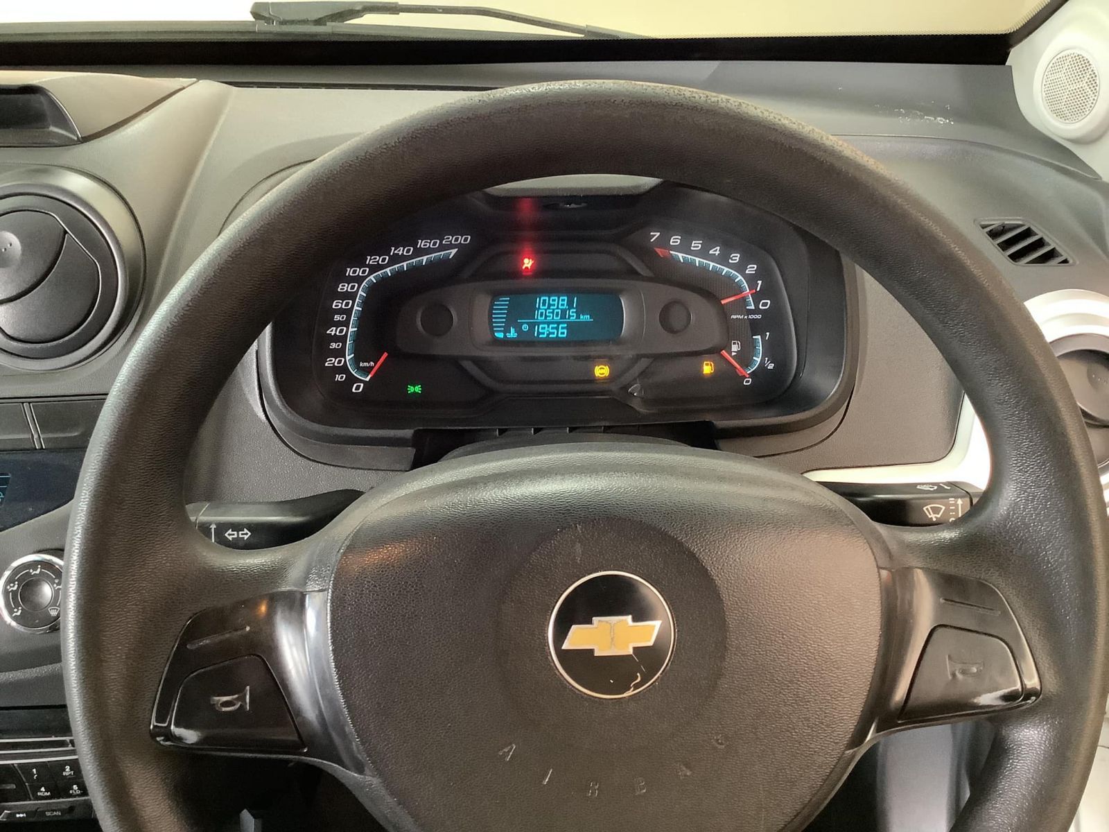 2015 Chevrolet Utility photo 5