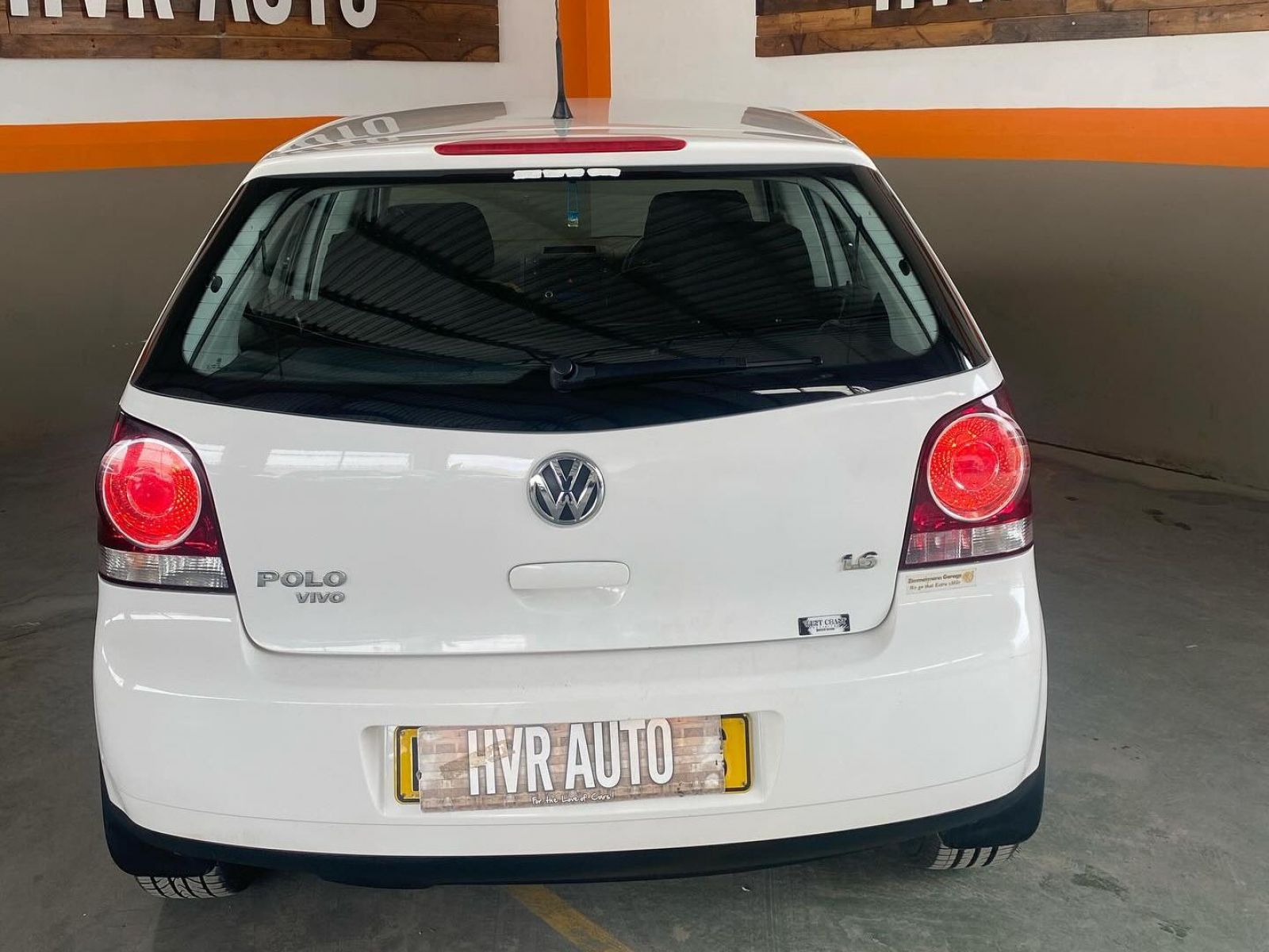 2014 Volkswagen Polo Vivo photo 8