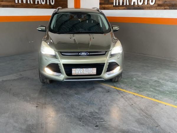 2015 Ford Kuga photo 1