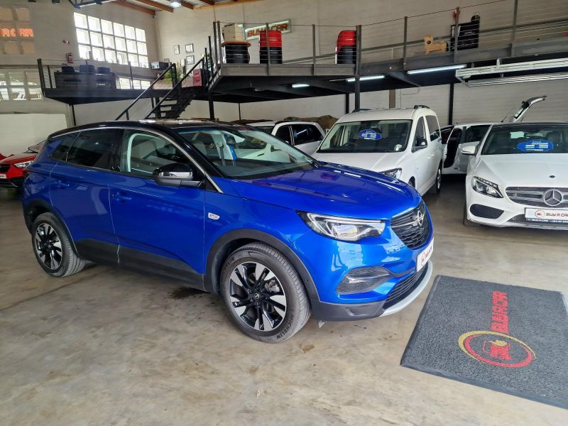 2020 Opel Grandland X photo 1