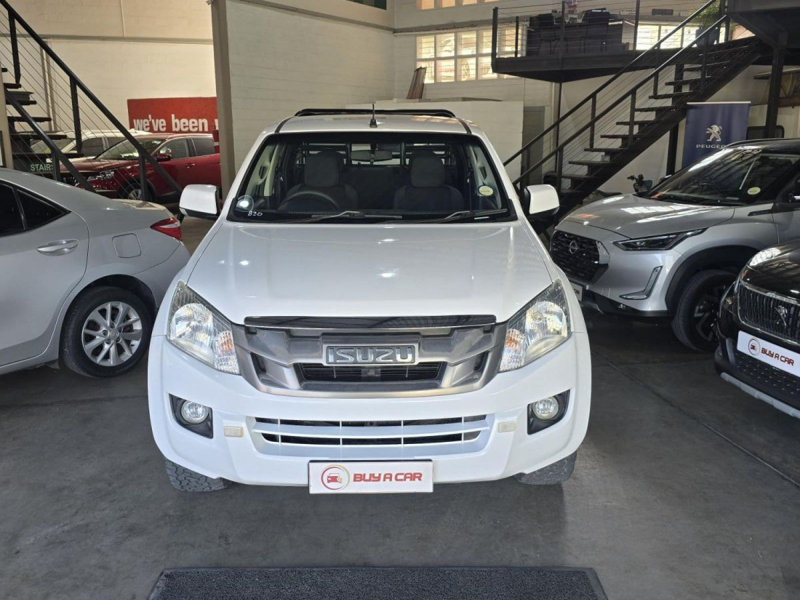 2016 Isuzu KB Series photo 2