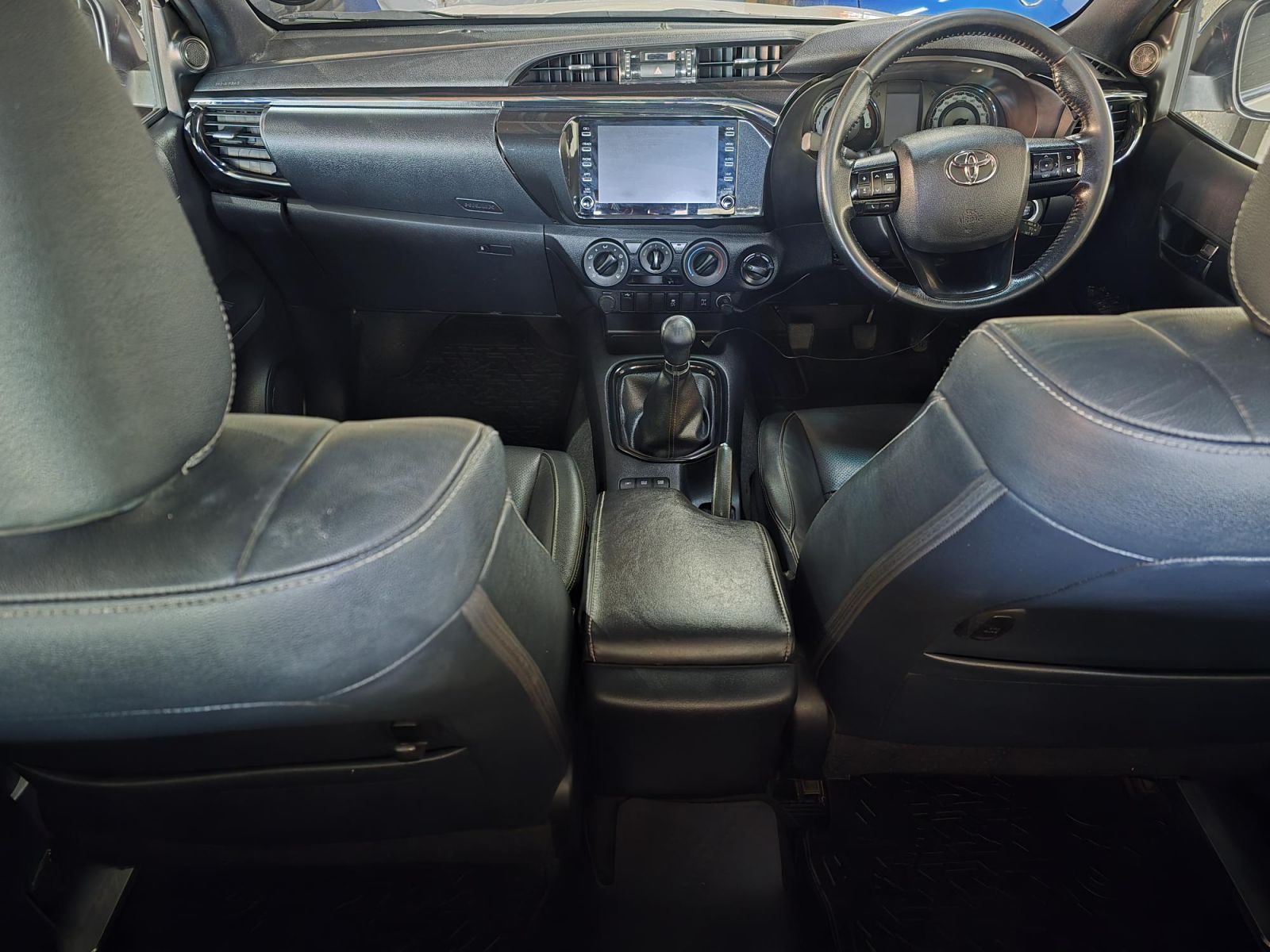 2019 Toyota Hilux photo 5