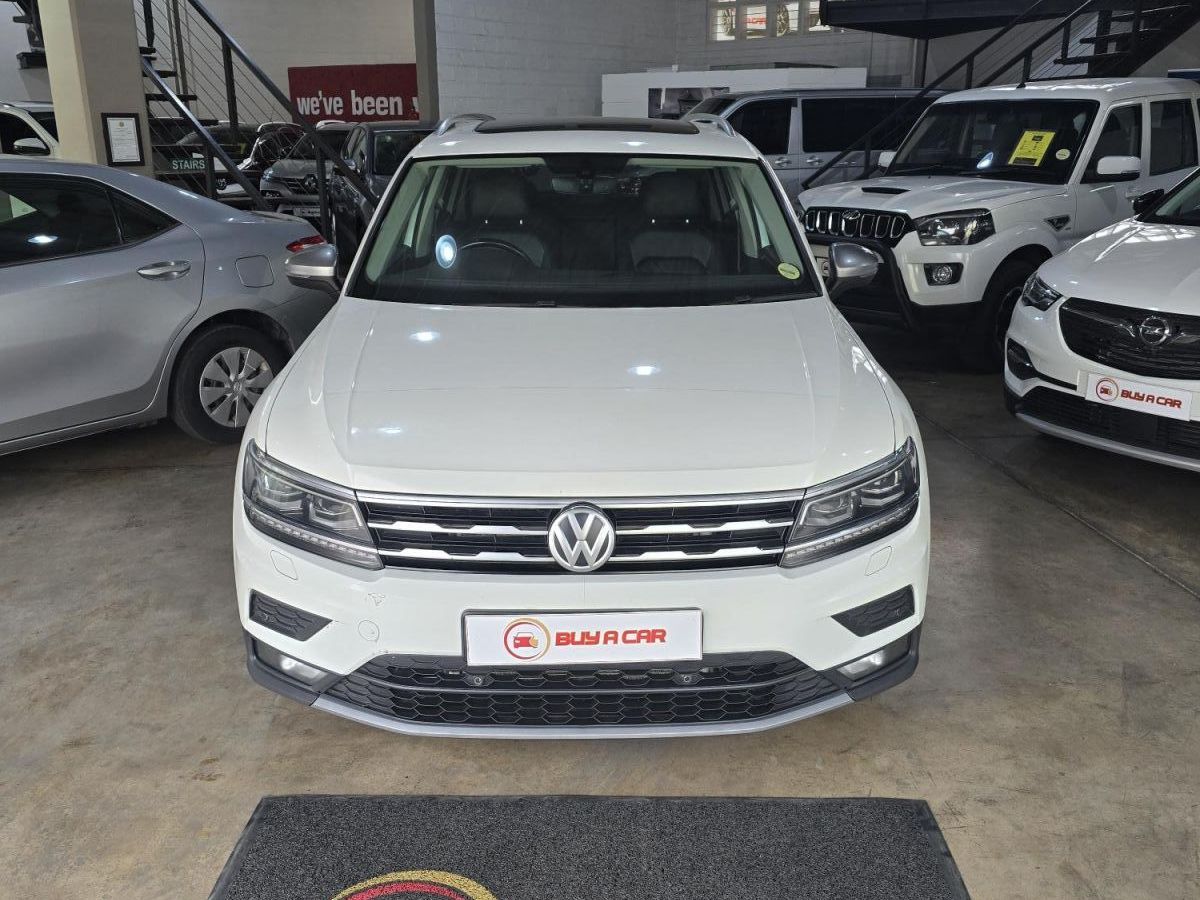 2018 Volkswagen Tiguan photo 2