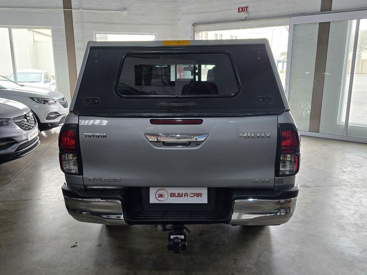 2016 Toyota Hilux photo 4