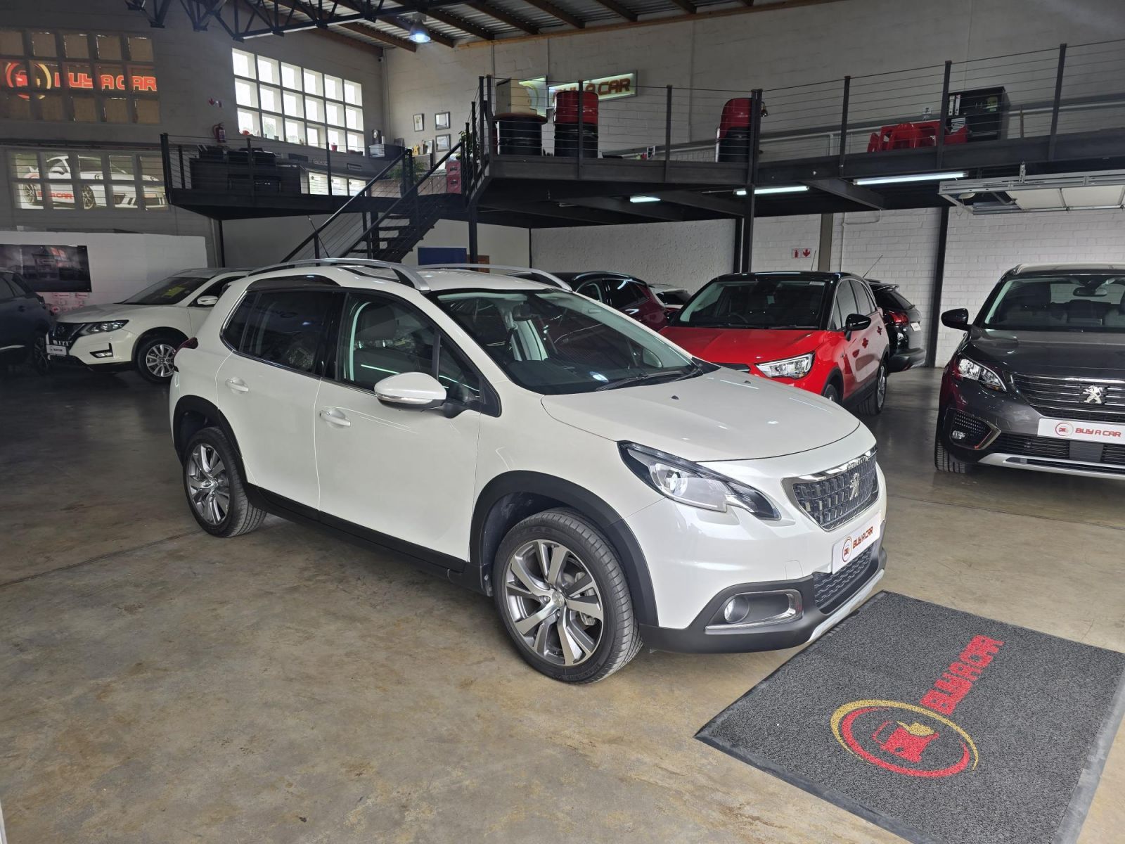2020 Peugeot 2008 photo 1