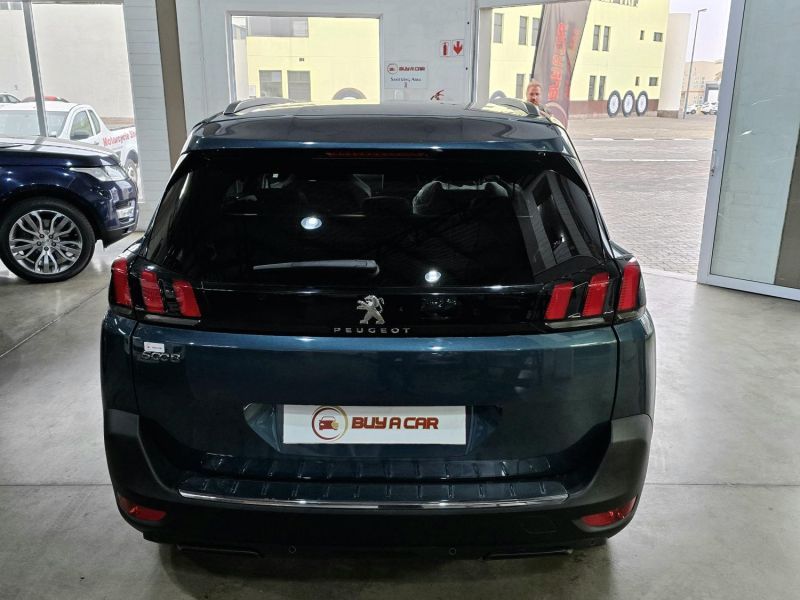 2020 Peugeot 5008 photo 4