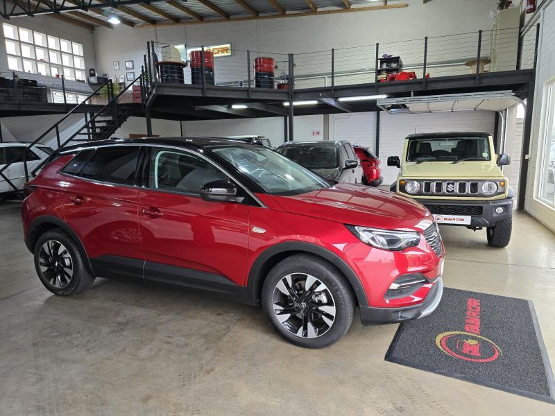 2020 Opel Grandland X photo 1