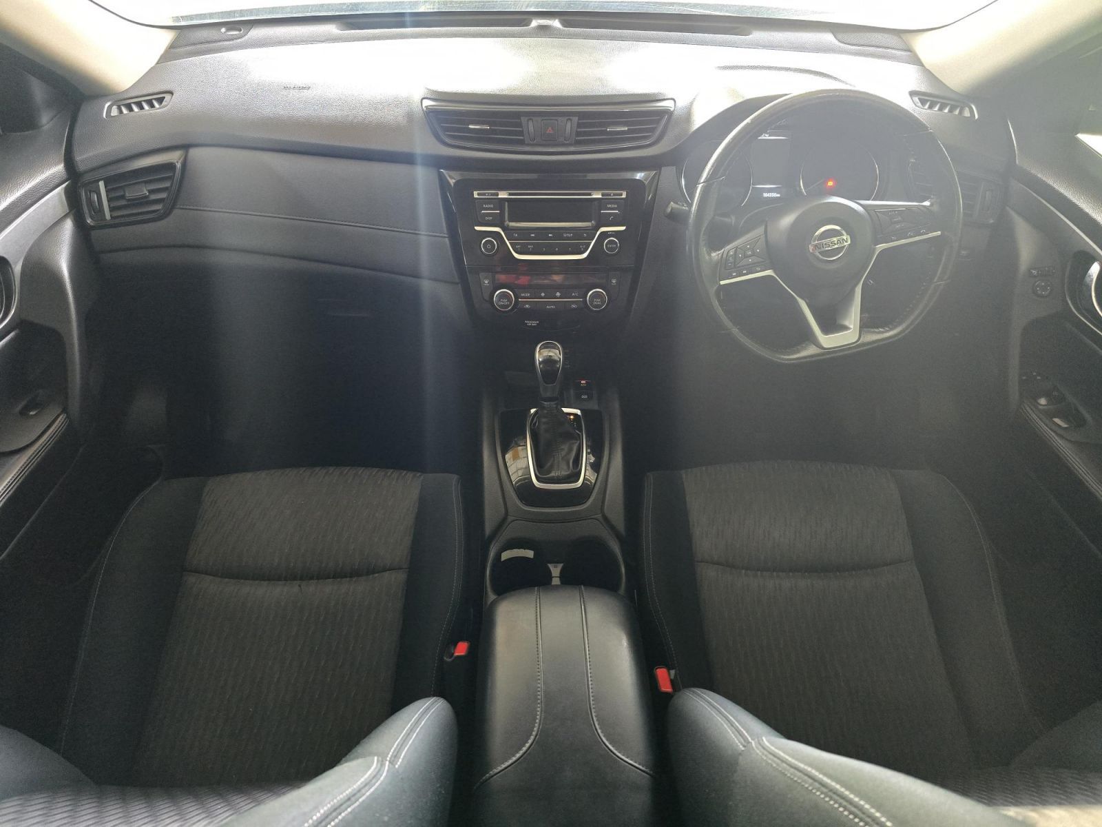 2020 Nissan X-trail photo 5