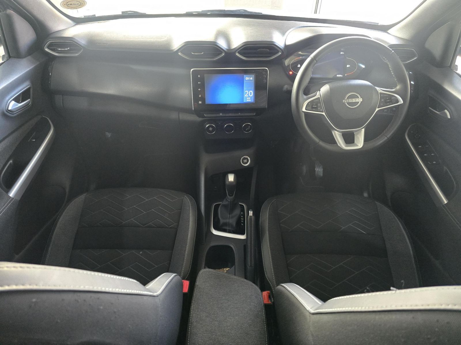 2024 Nissan Micra photo 6