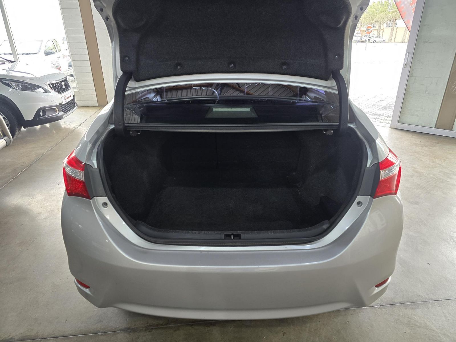 2016 Toyota Corolla photo 5