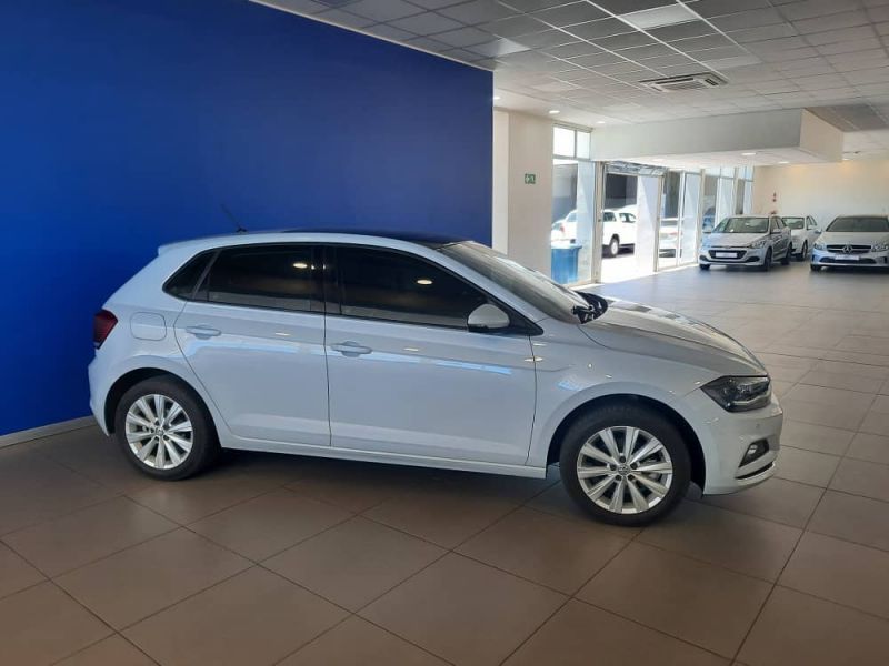 2020 Volkswagen Polo photo 3