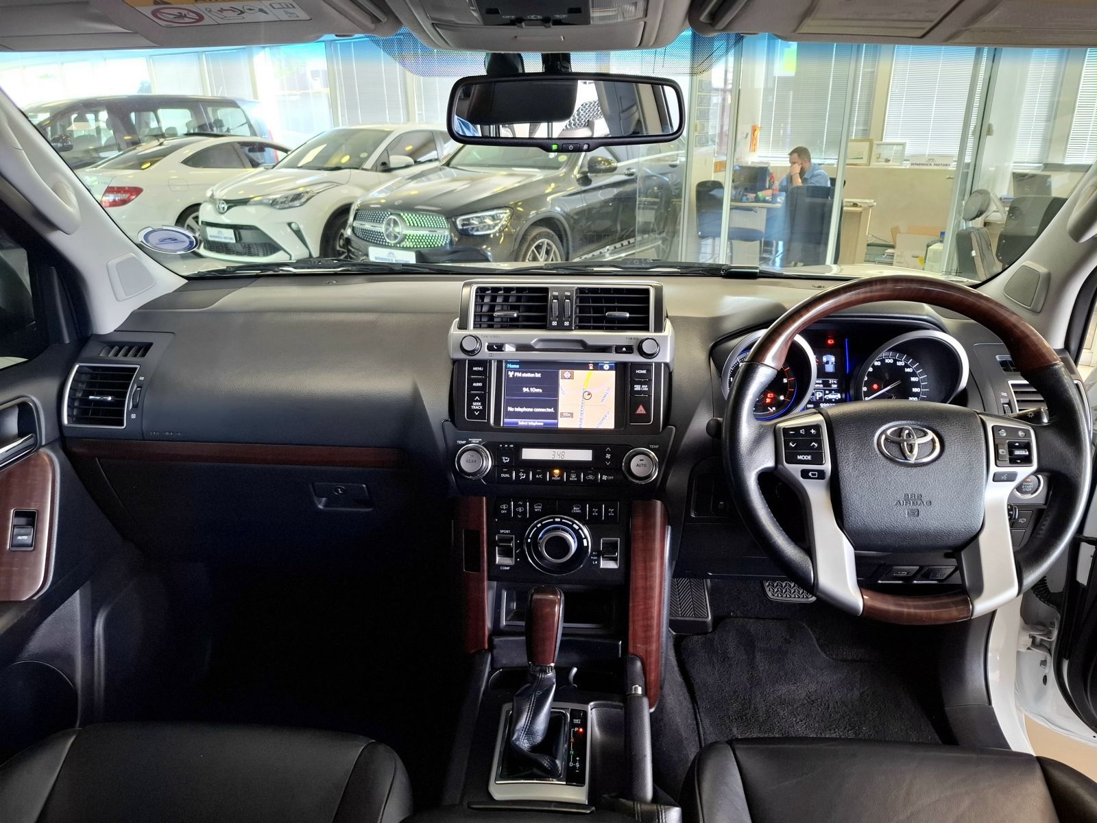 2015 Toyota Prado photo 7