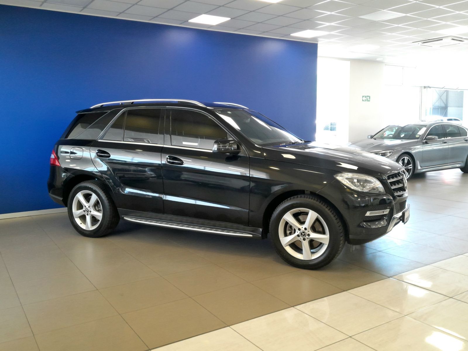 2014 Mercedes-Benz M Class photo 3