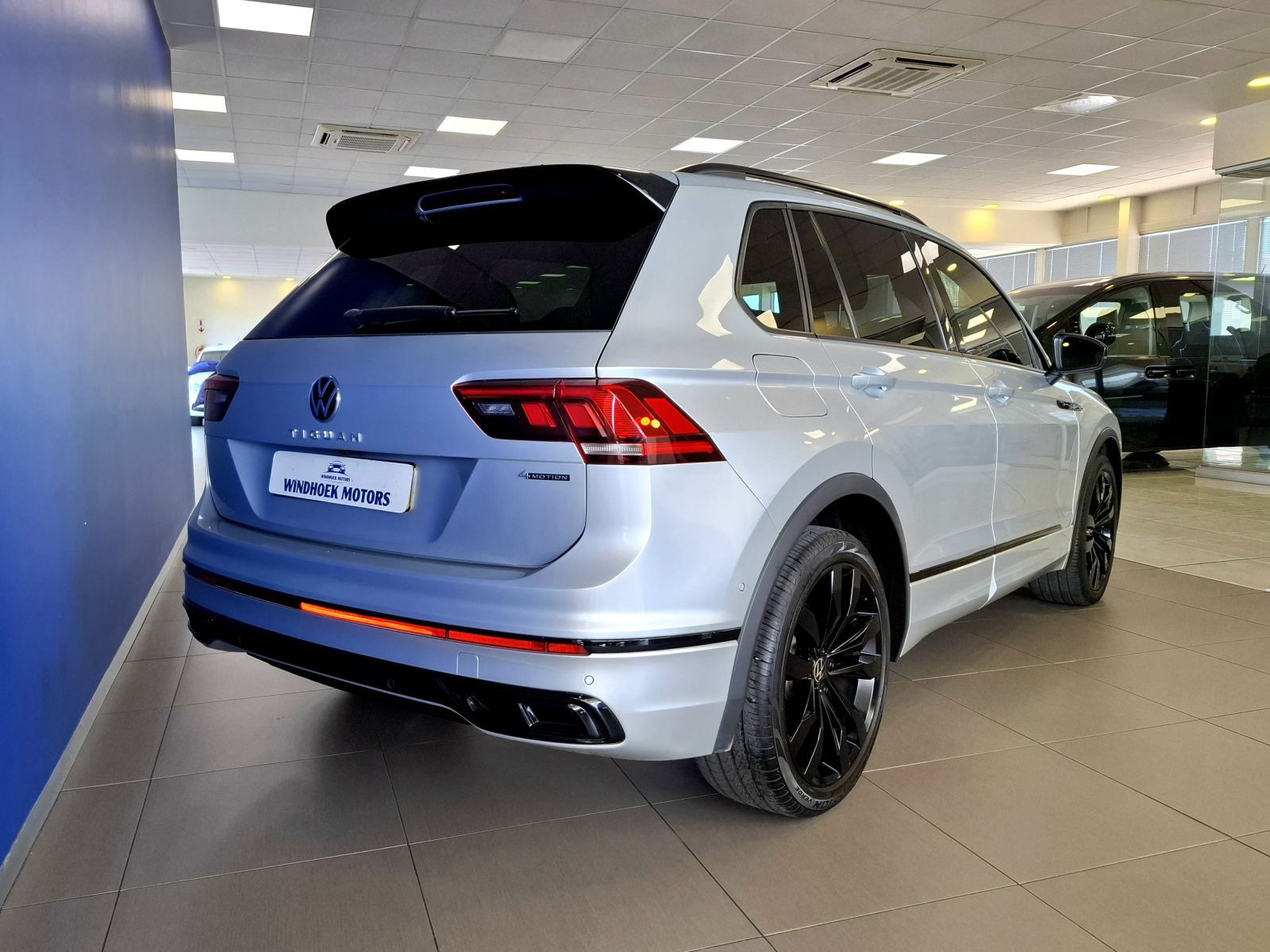 2022 Volkswagen Tiguan photo 4