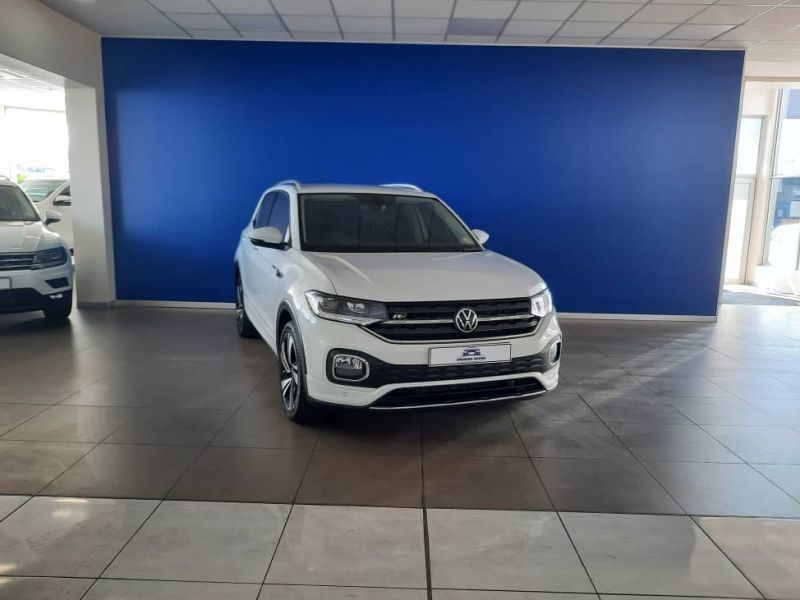 2021 Volkswagen T-Cross photo 1