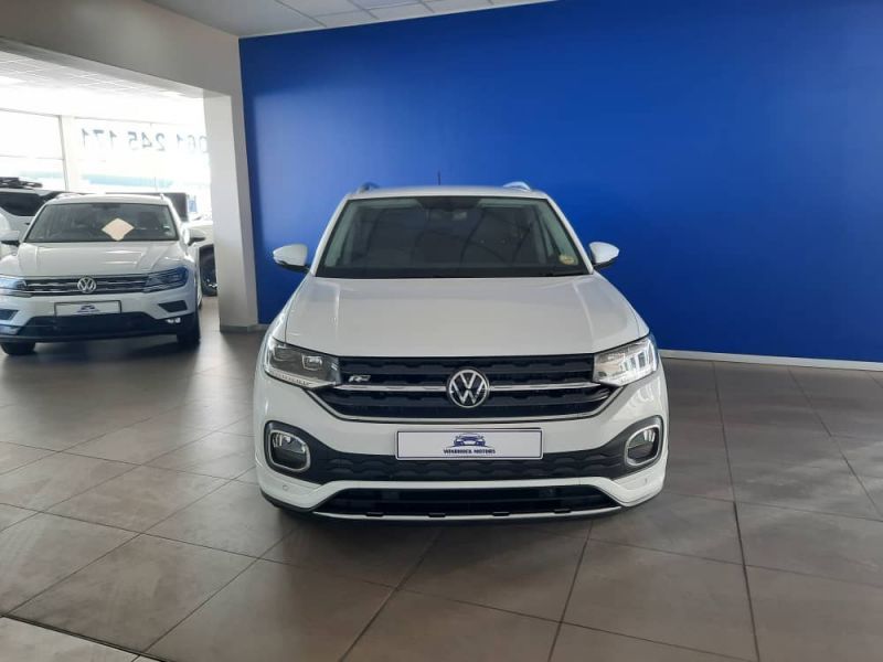 2021 Volkswagen T-Cross photo 2