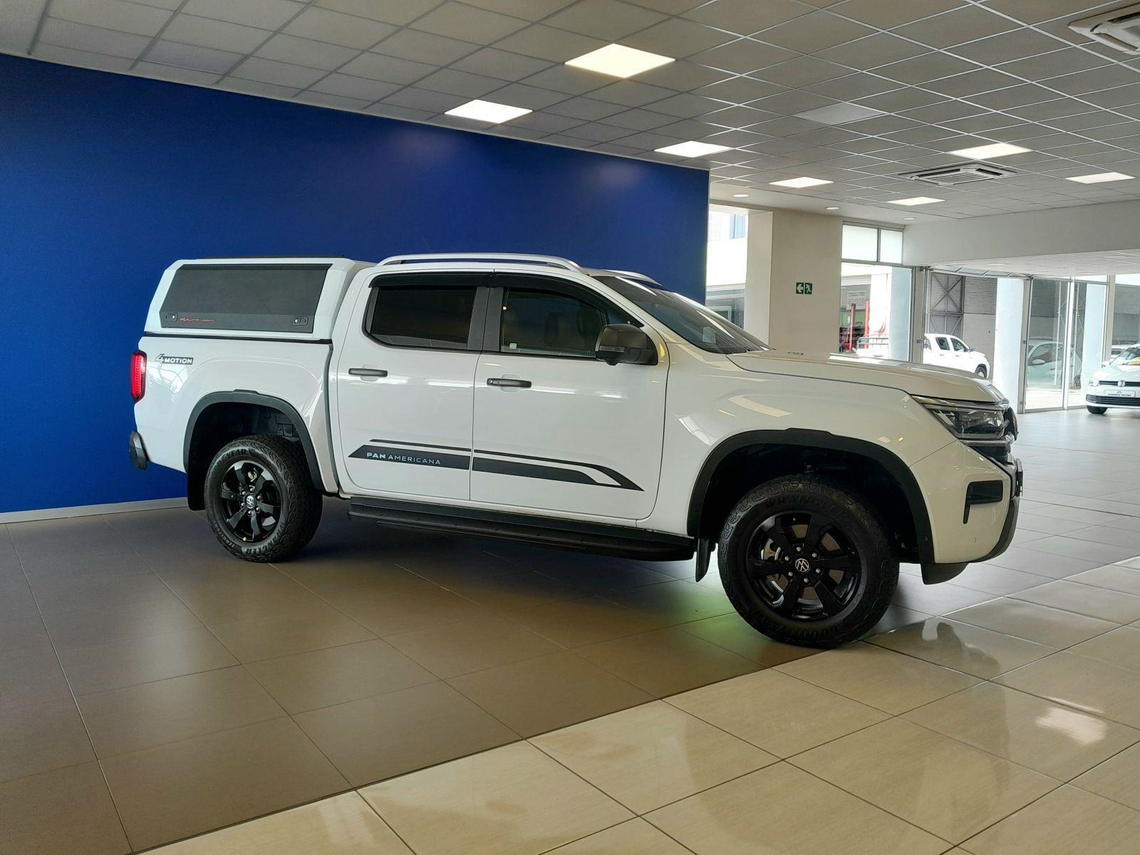 2024 Volkswagen Amarok photo 3