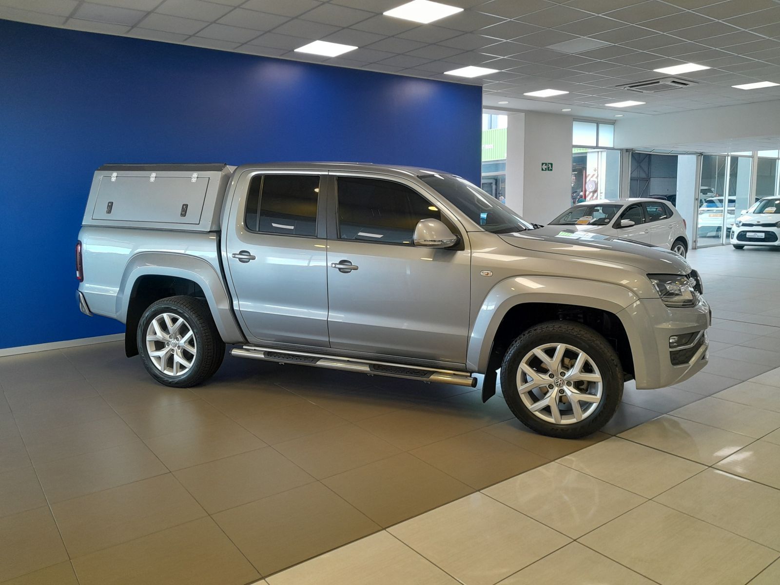 2022 Volkswagen Amarok photo 3