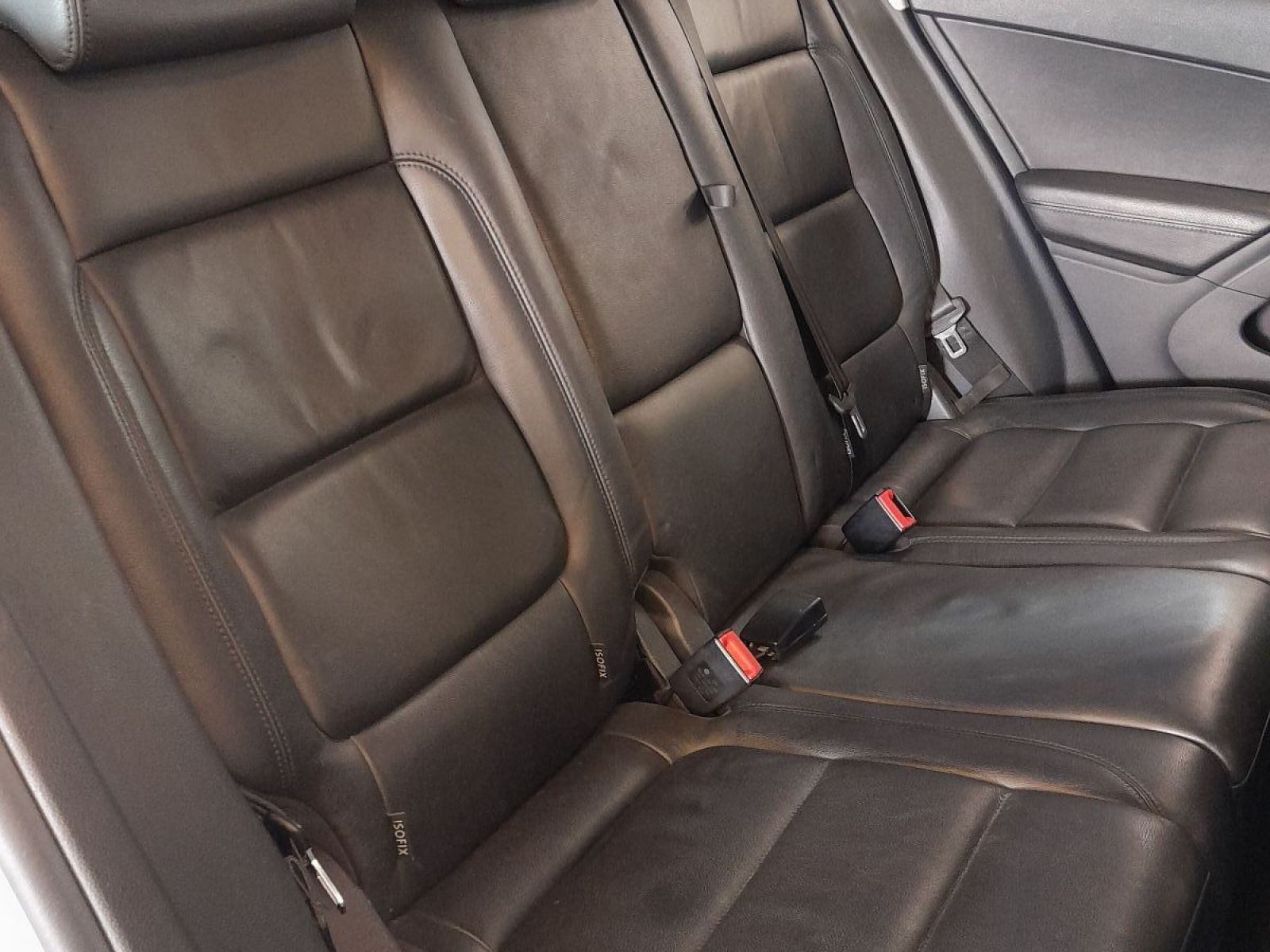 2016 Volkswagen Tiguan photo 8
