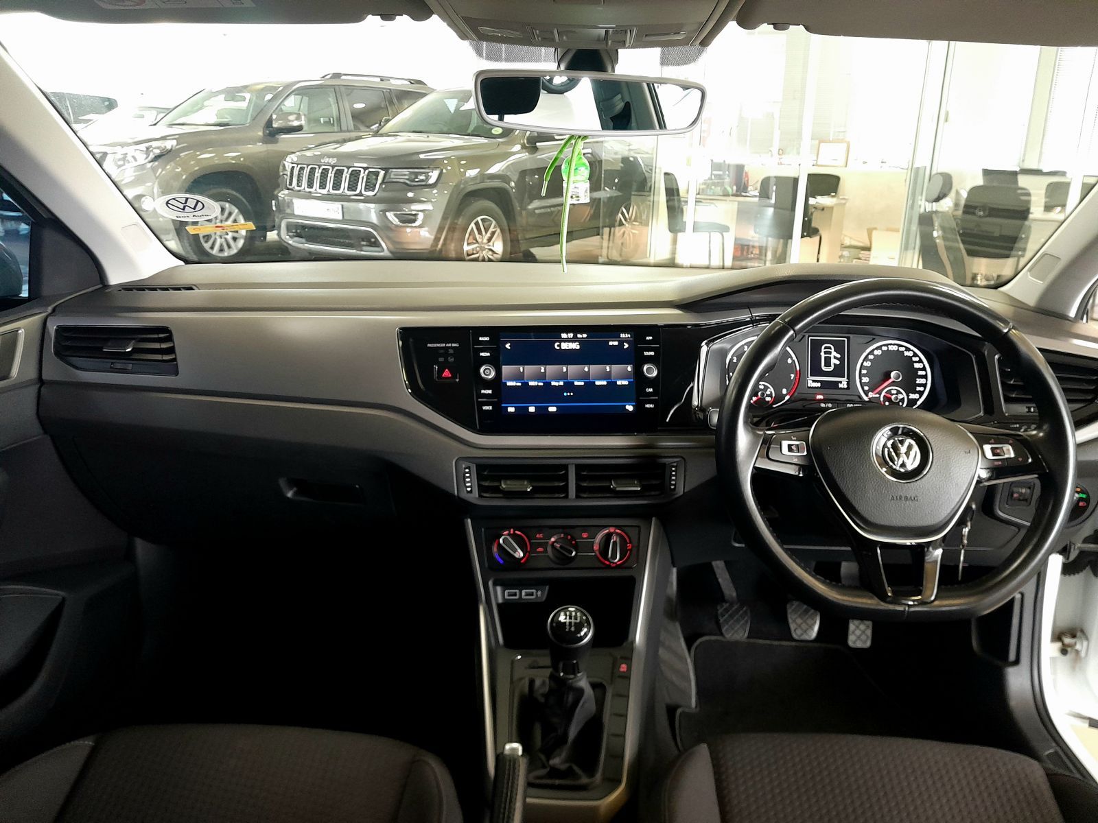 2020 Volkswagen Polo photo 7