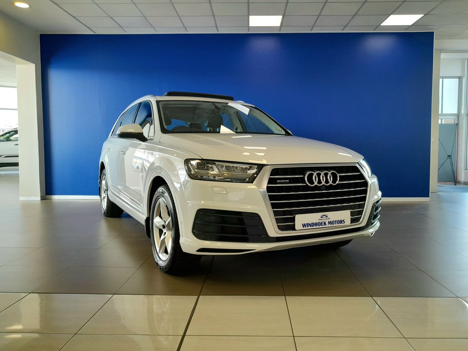 2020 Audi Q7 photo 1