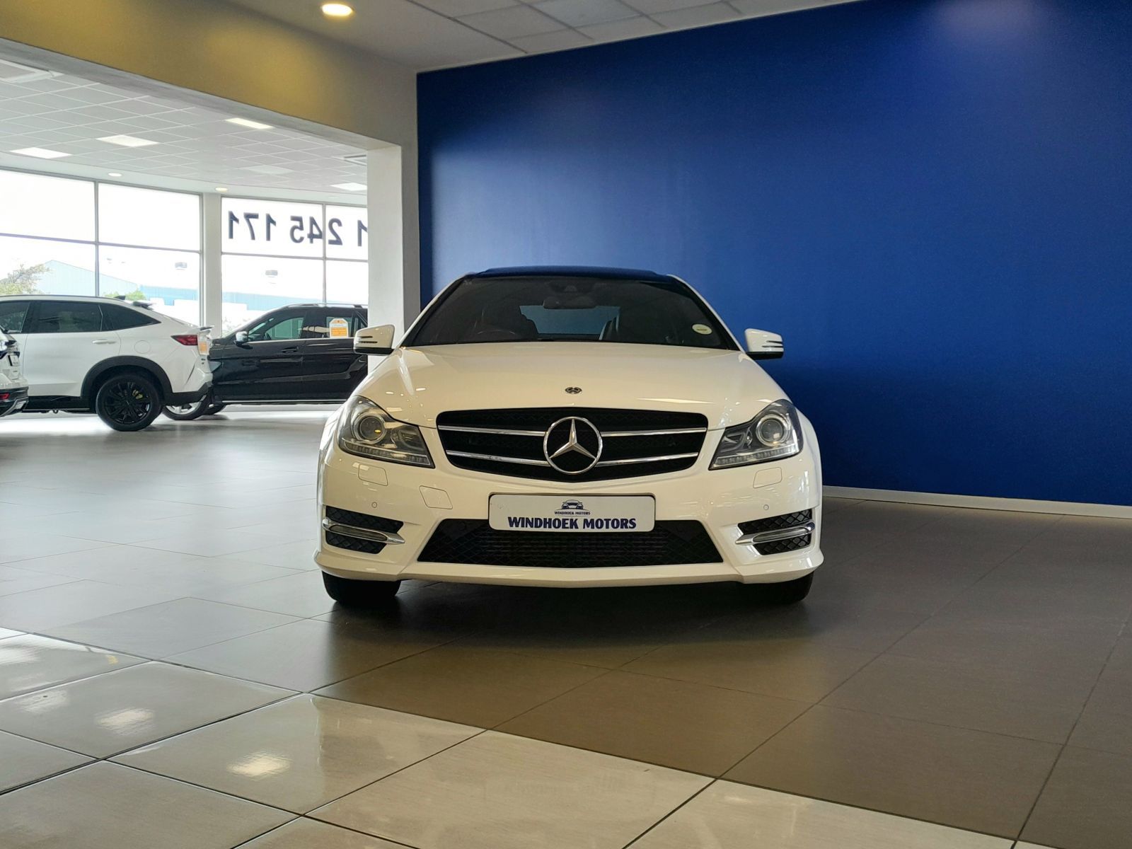 2016 Mercedes-Benz C Class photo 5